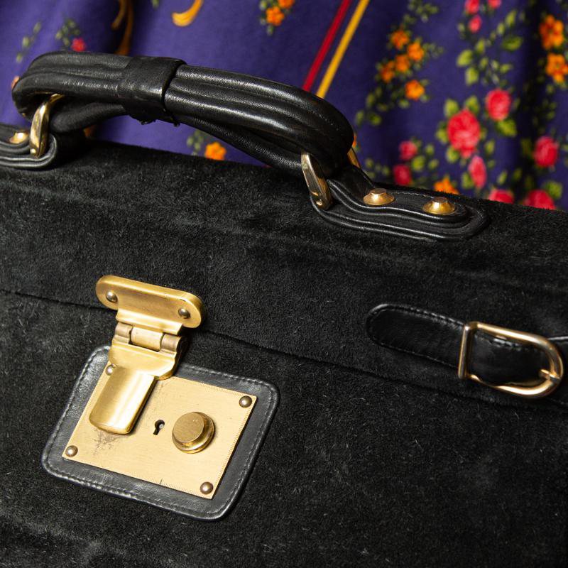 Rare Design - C.a. 1960s Italian Creation Araxie Balck Suede Doctor Bag/Briefcase - from Milan(EW040)