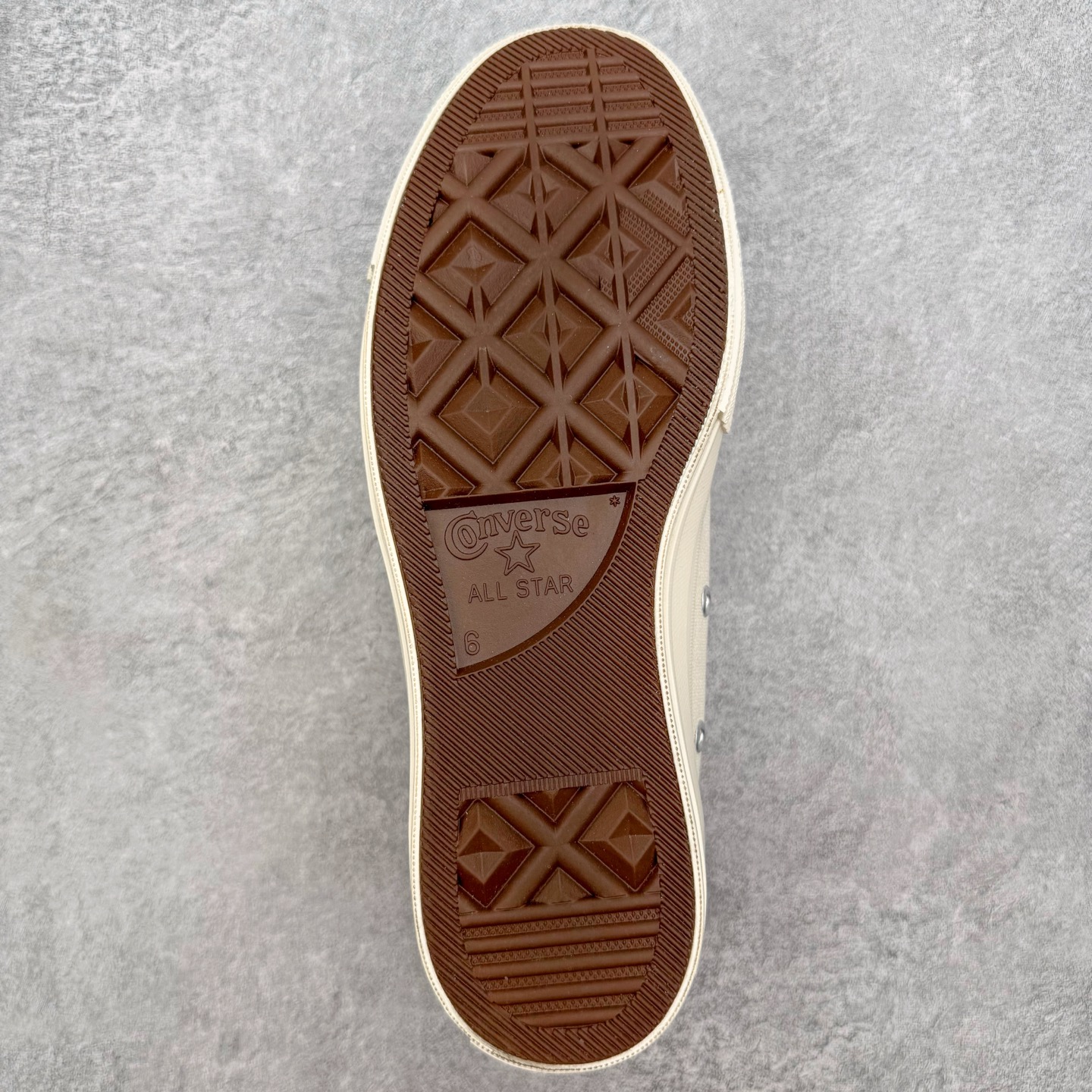 Comme des Garçons Play x Converse Chuck 70