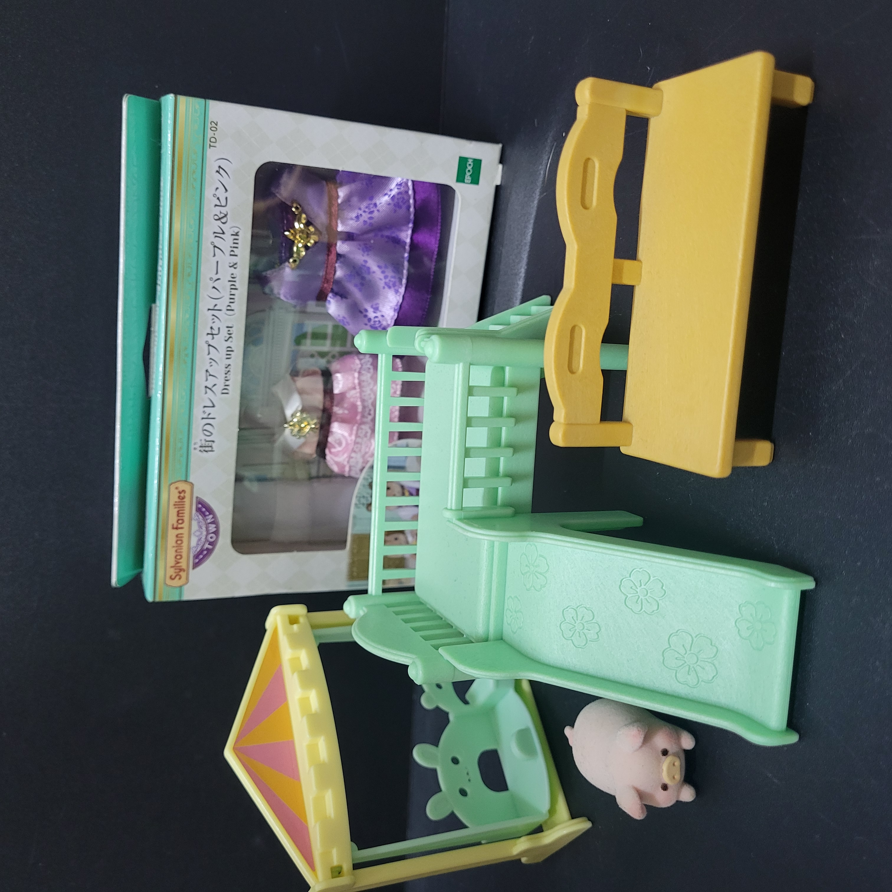 森林家族散件 衫仔C0413