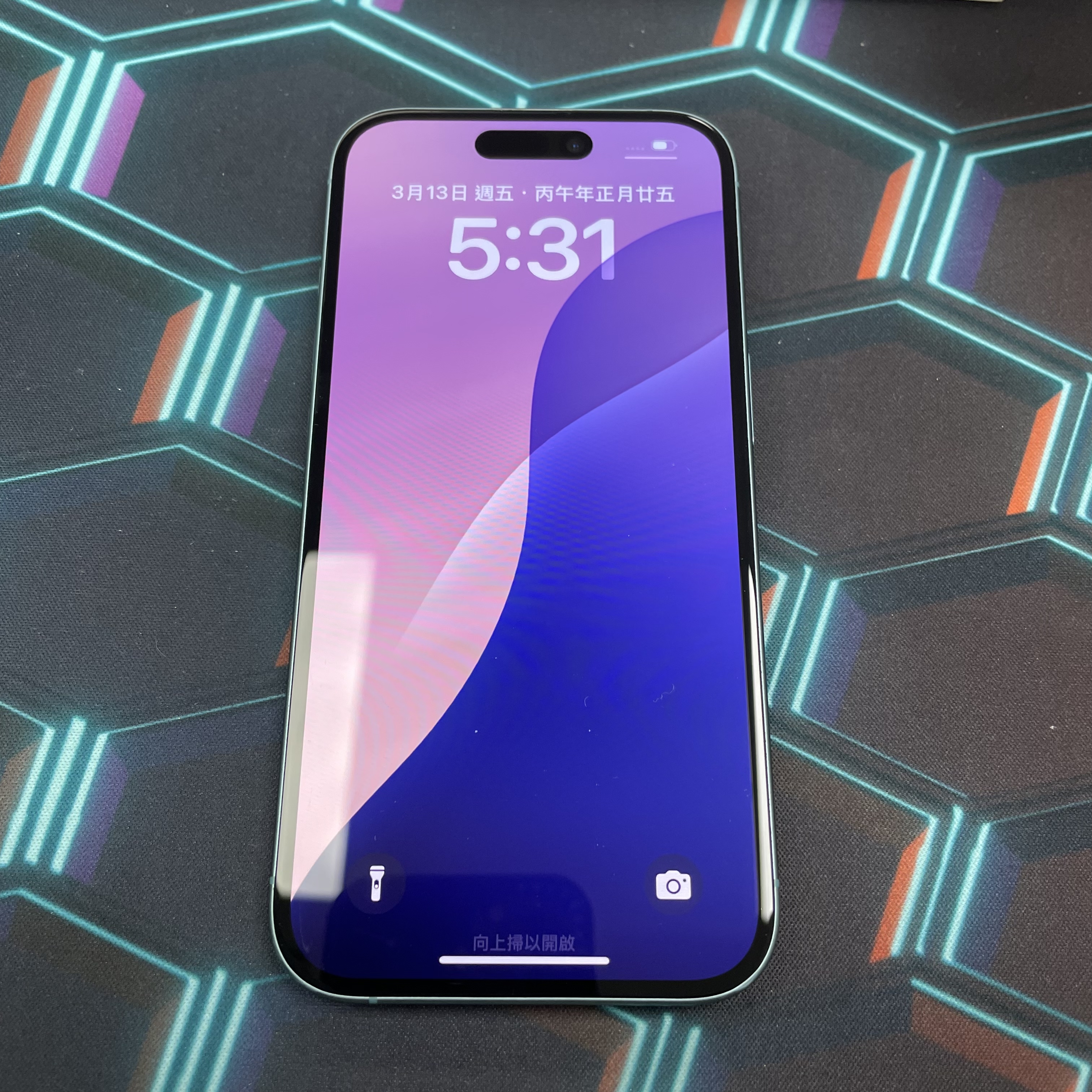 *6124 16 勁靚機 256GB 電89 綠色 green