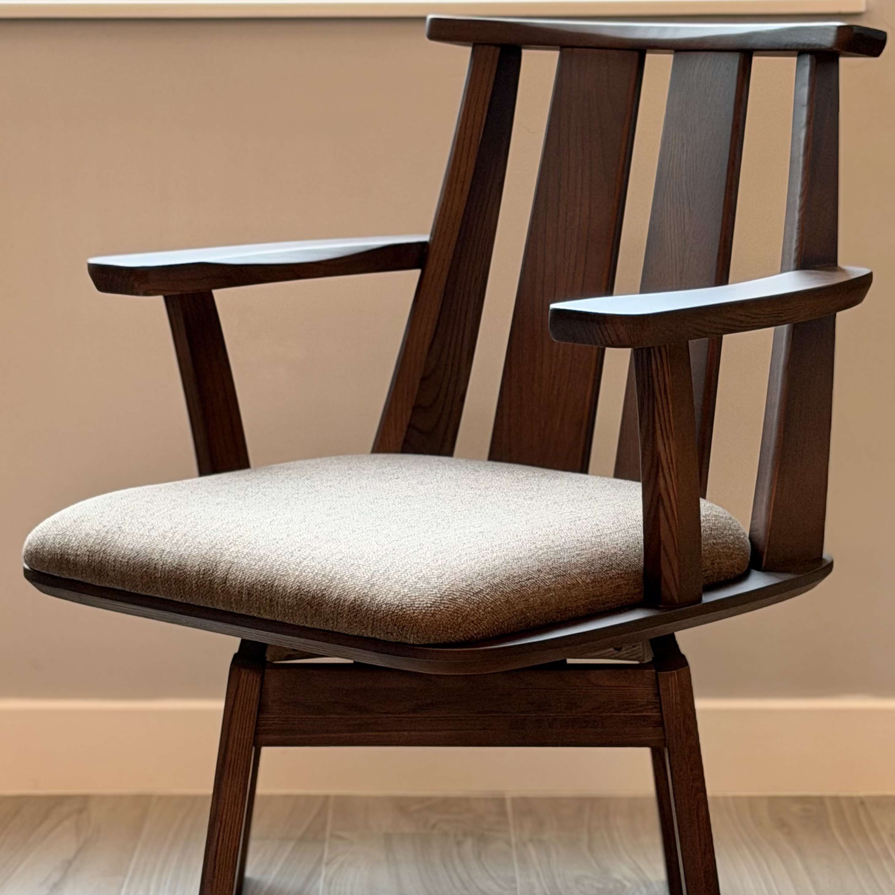 新品推介 COMFY Lounge Chair 
