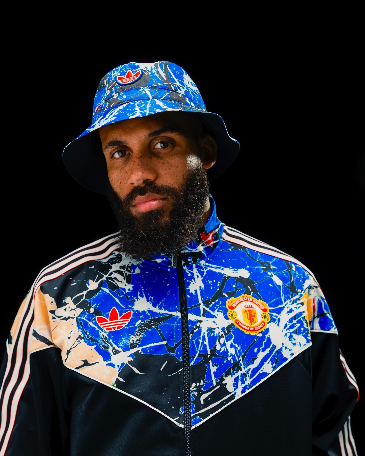 🎶⚽Adidas Manchester United 曼聯 × Stone Roses 進場外套 JZ7094