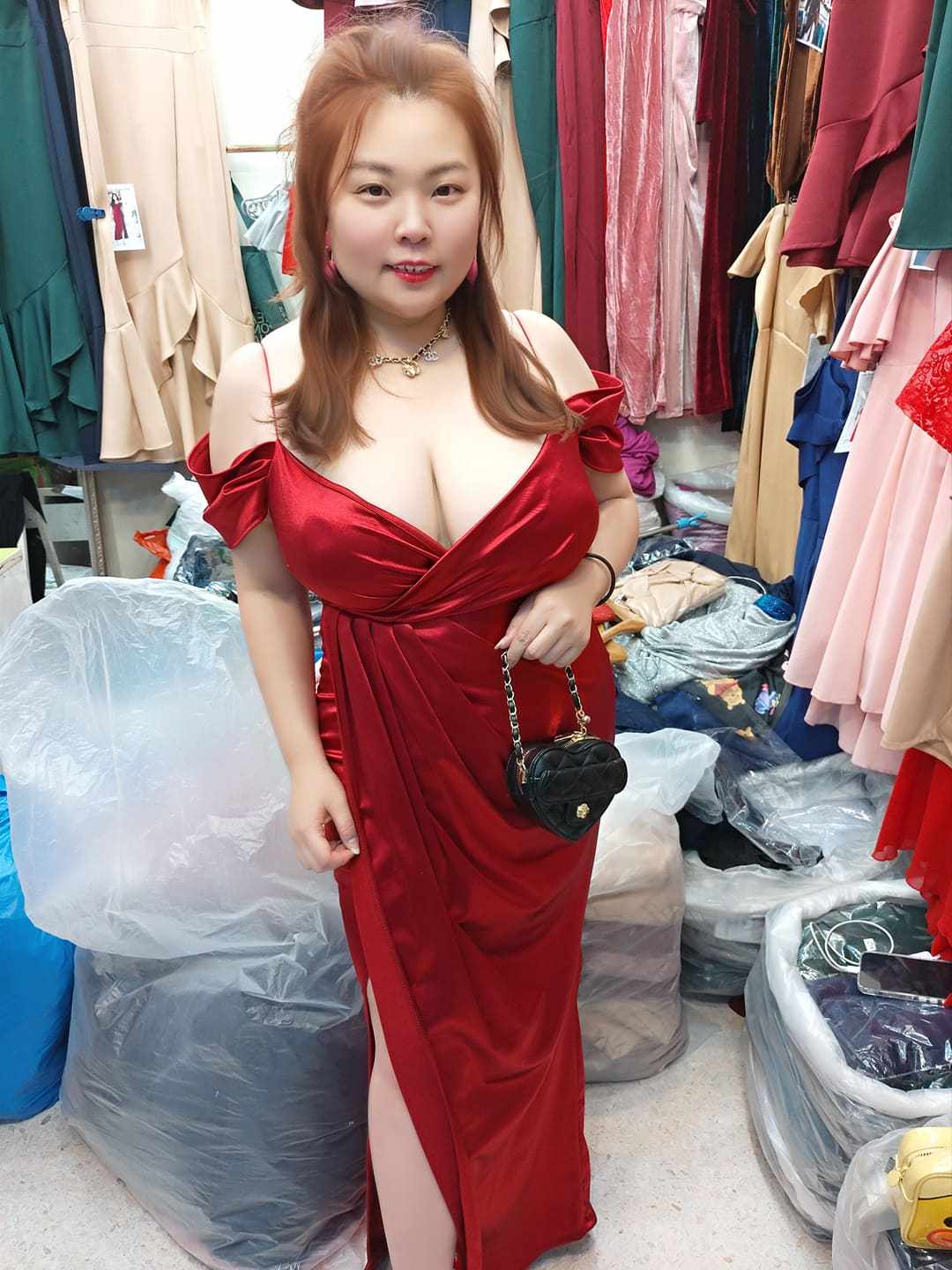 AA06/AA0006 💥新品💥亮面褶皱细吊带开叉修身长礼服