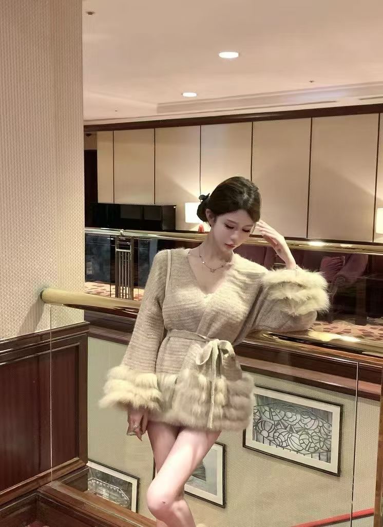 4433 名媛风羊毛绒毛衣外套