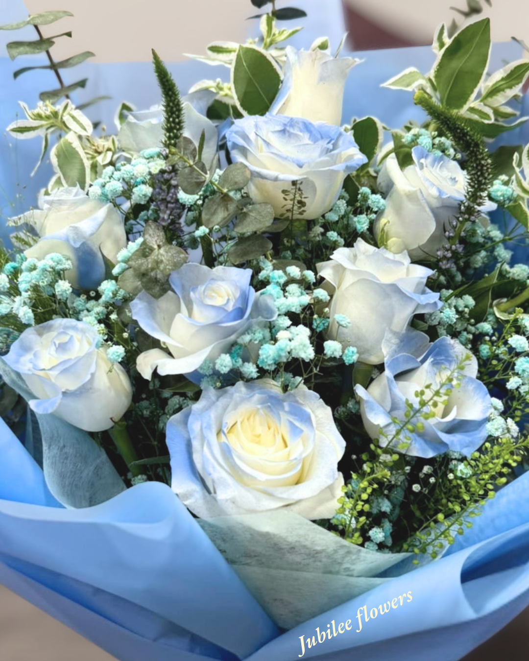 碎冰藍玫瑰花束
