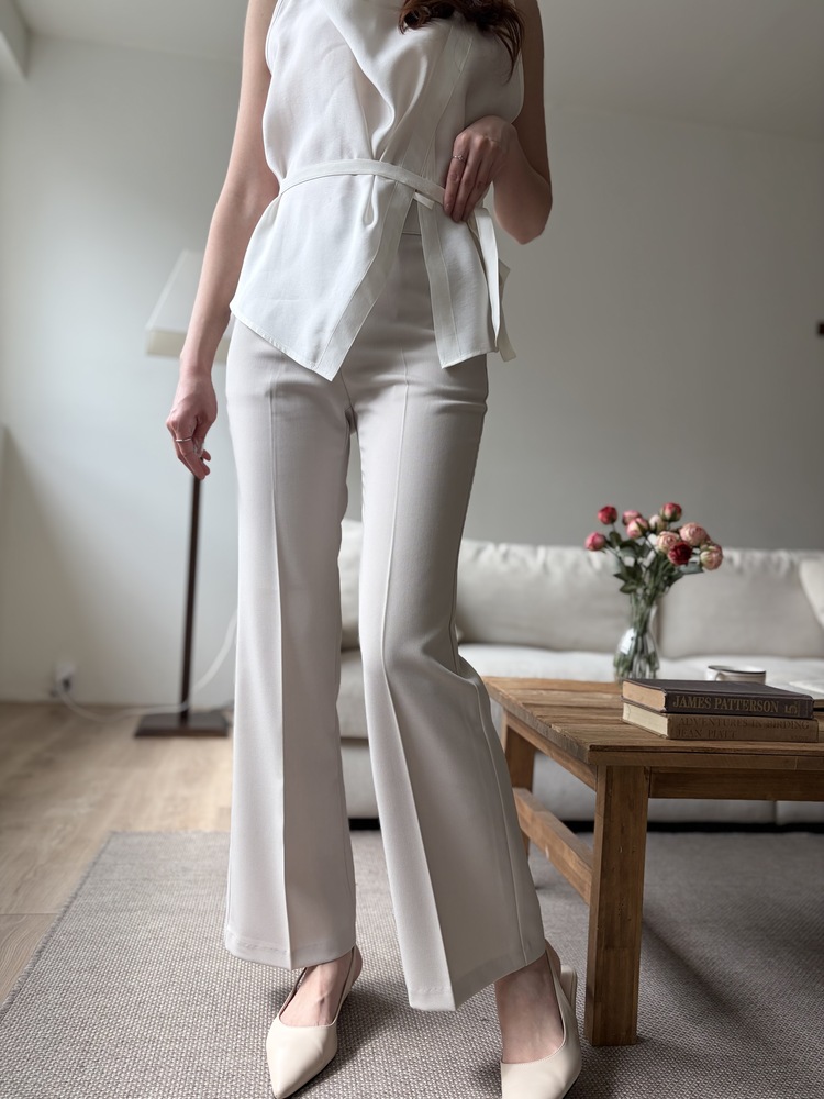Classique Tailored Pants (Light Beige)