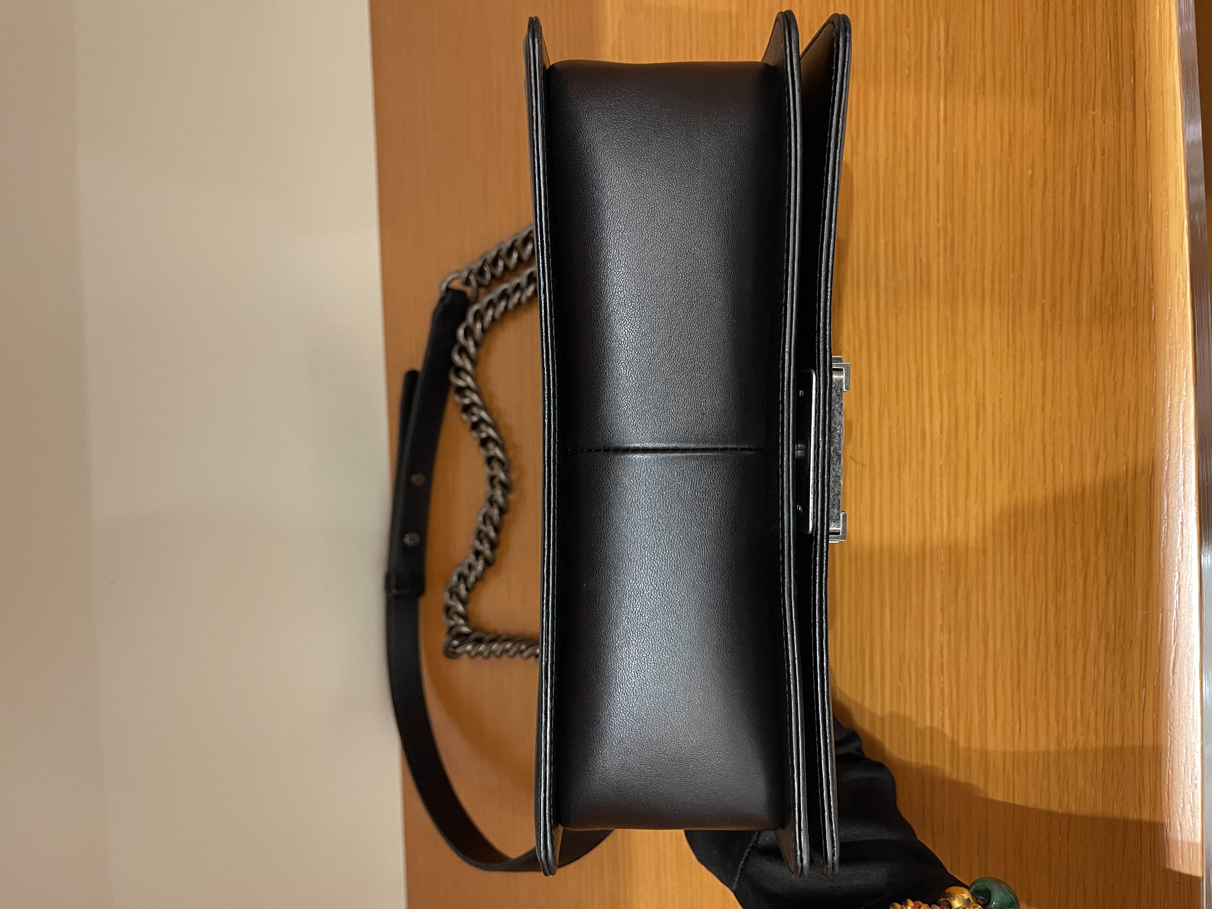 直播貨品 |  [1個-$100 2個-$300］ HH01