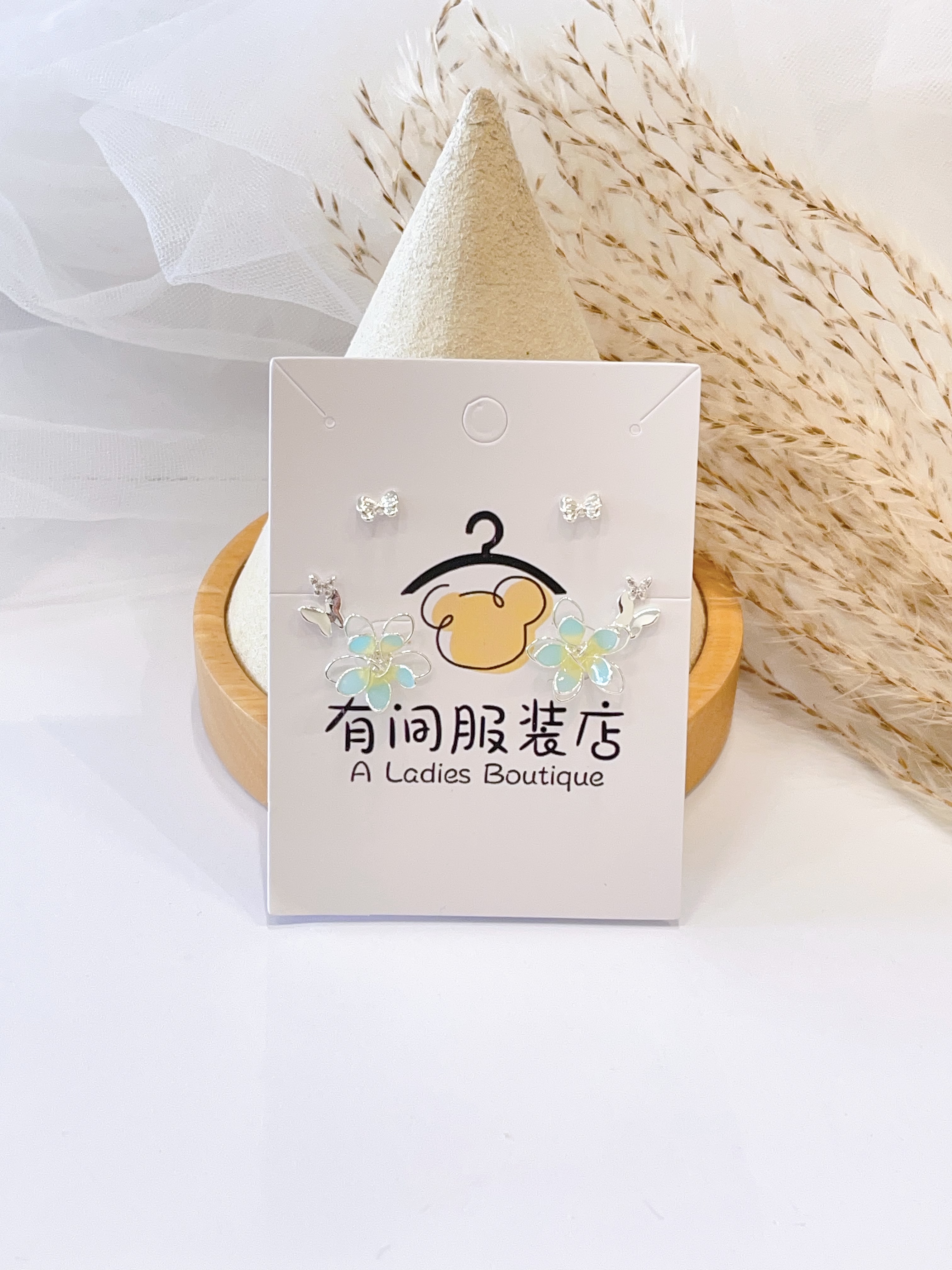 蓝色樱花蝴蝶耳环套装