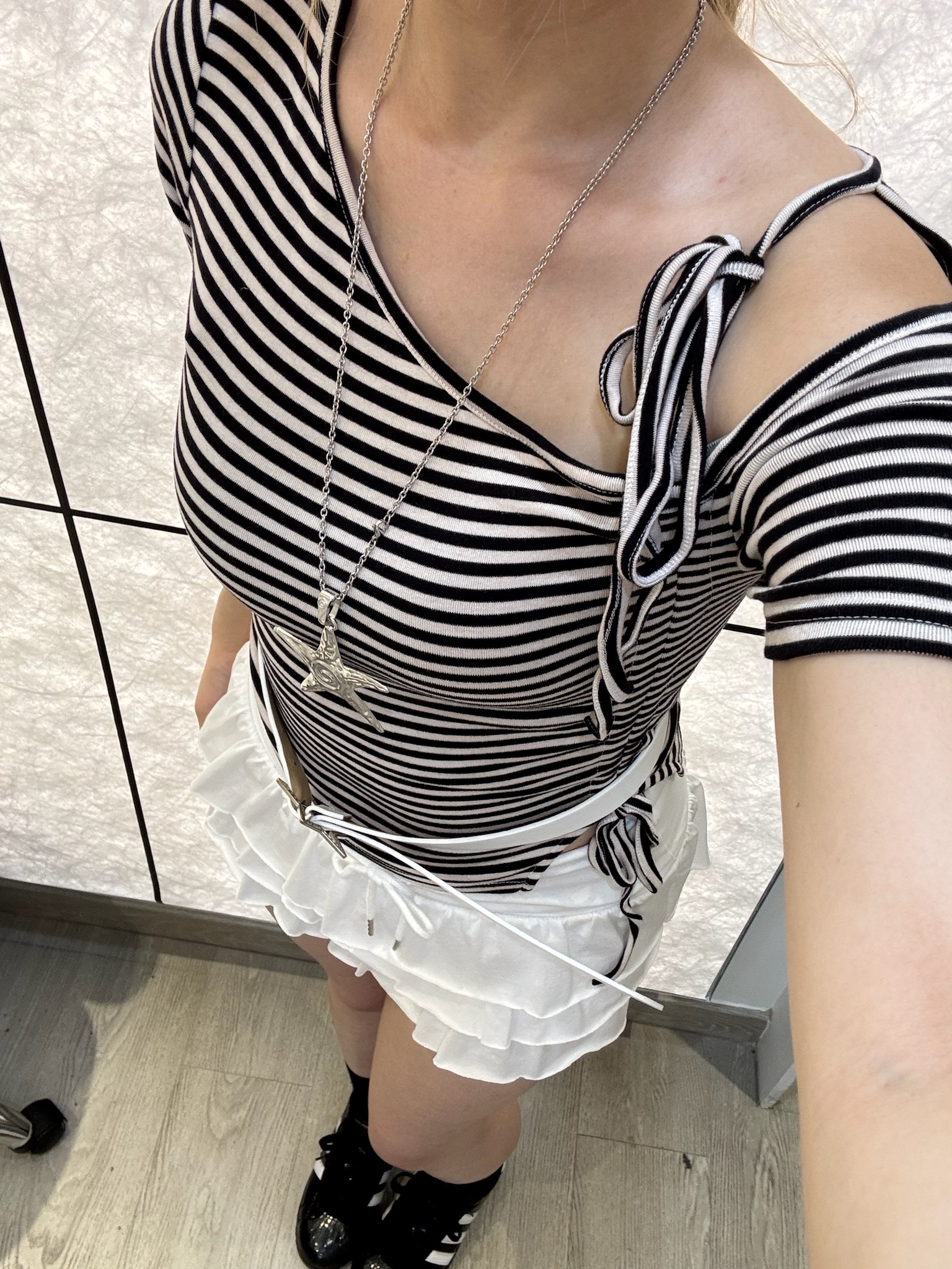 韓國間條斜膊綁帶Top