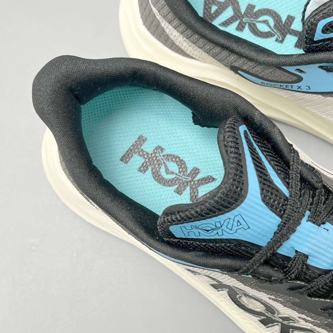HOKA Rocket X 3