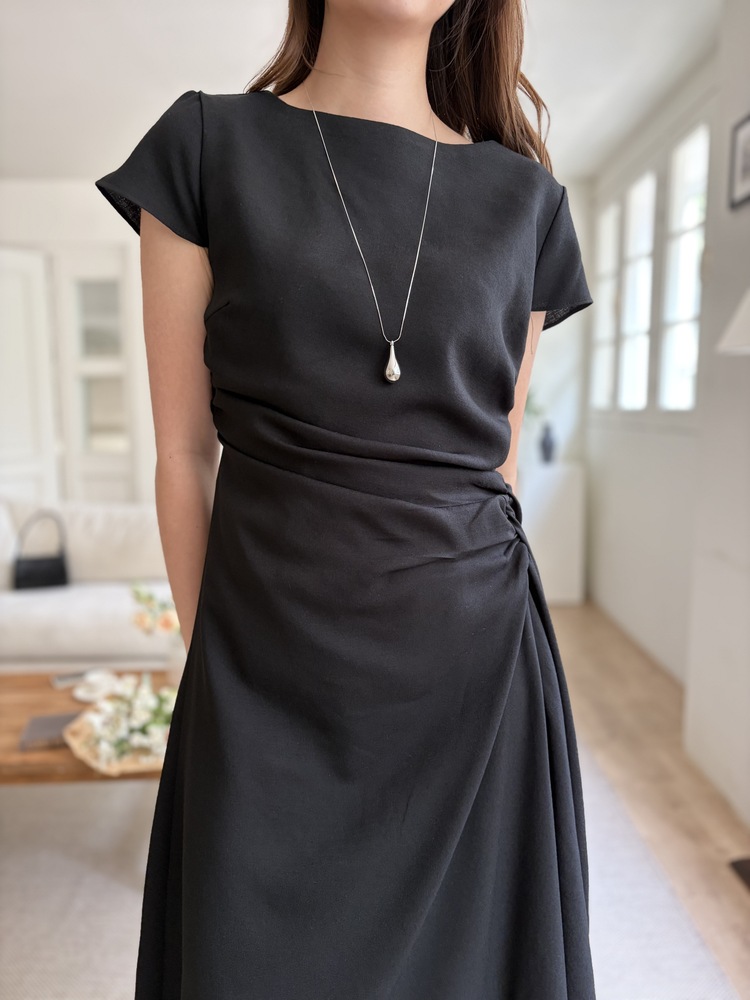 Belle Ruched Dress (Black)