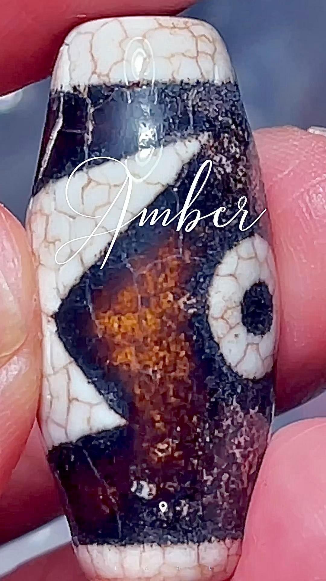 西藏五眼閃電天珠