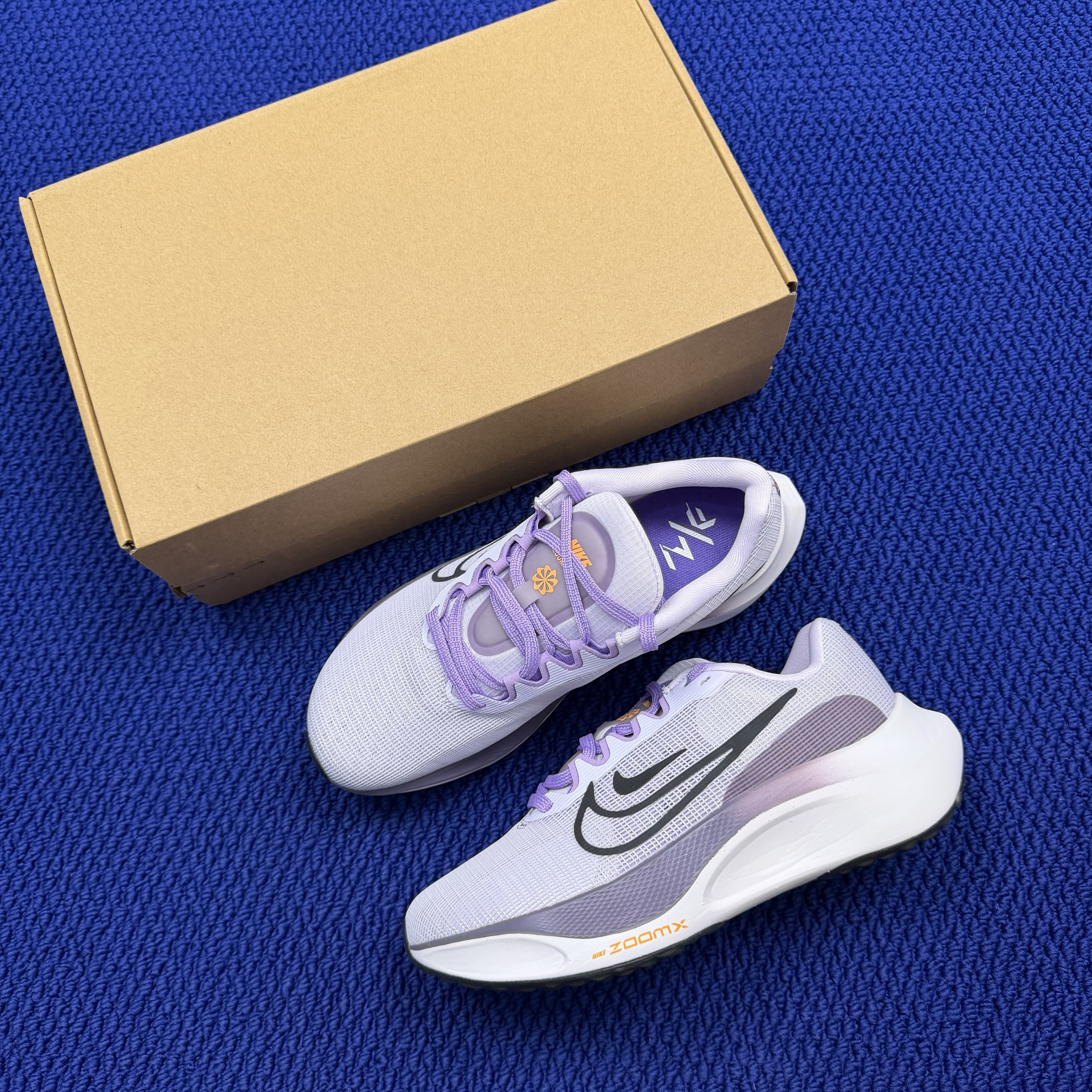 Nike Zoom Fly 5 DM8974-500