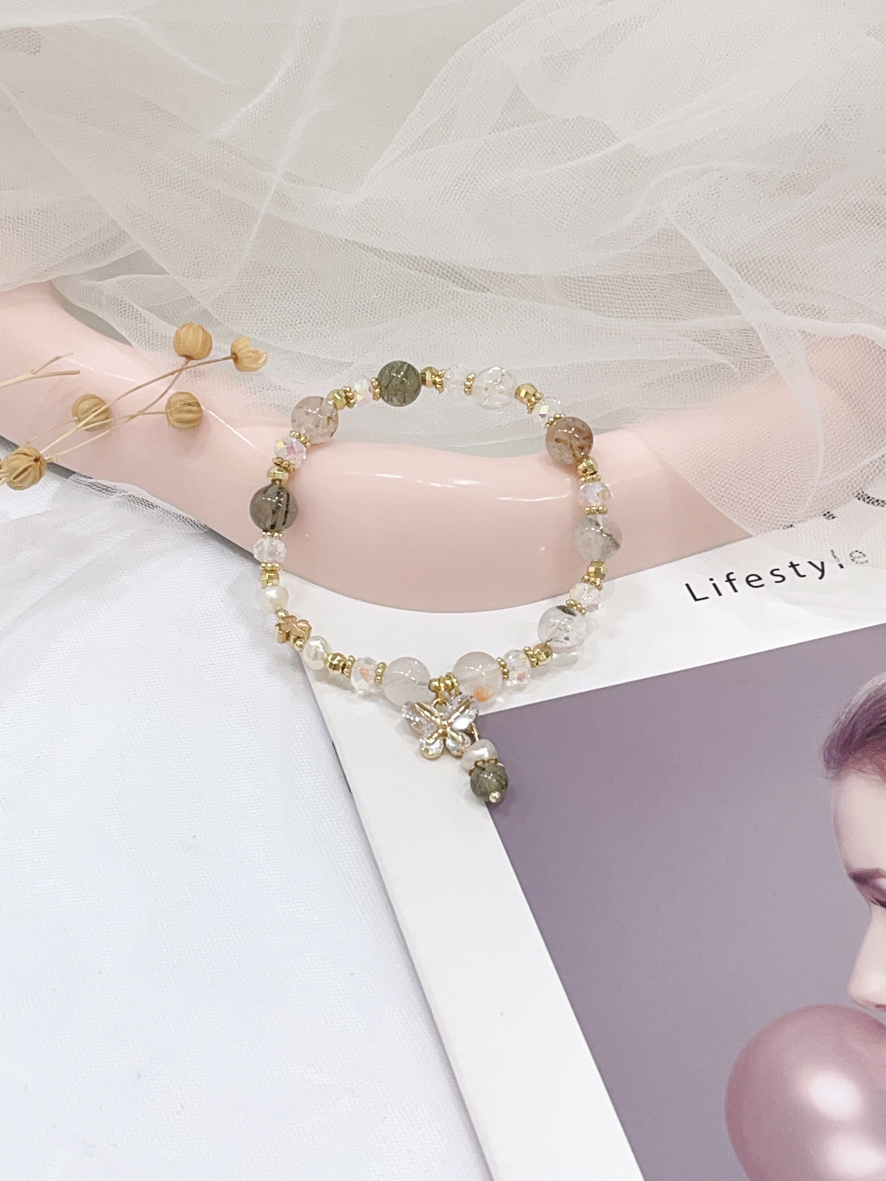 🦋 彩发晶多宝 × 蝴蝶吊饰手串 Multicolor Rutilated Quartz & Butterfly Charm | 8mm