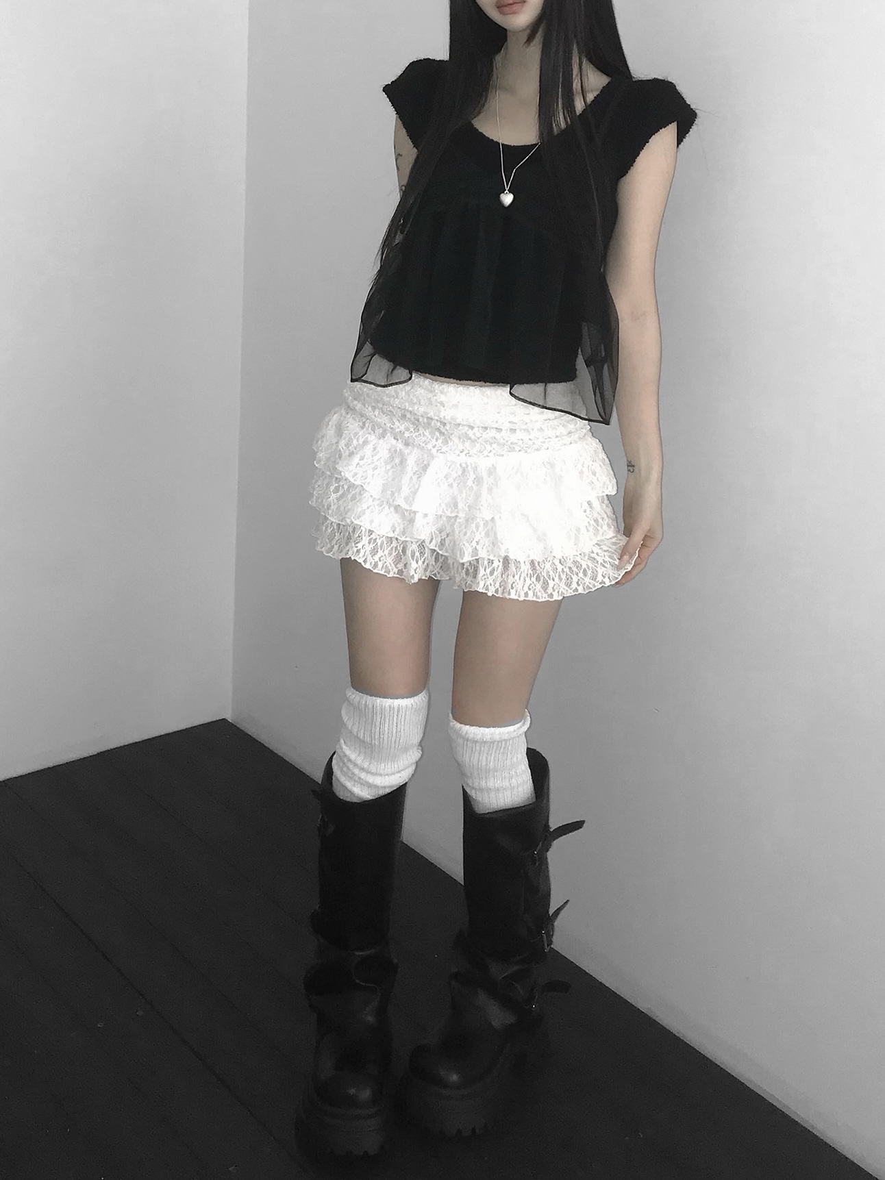 Tiered Ruffled Lace Mini Skirt