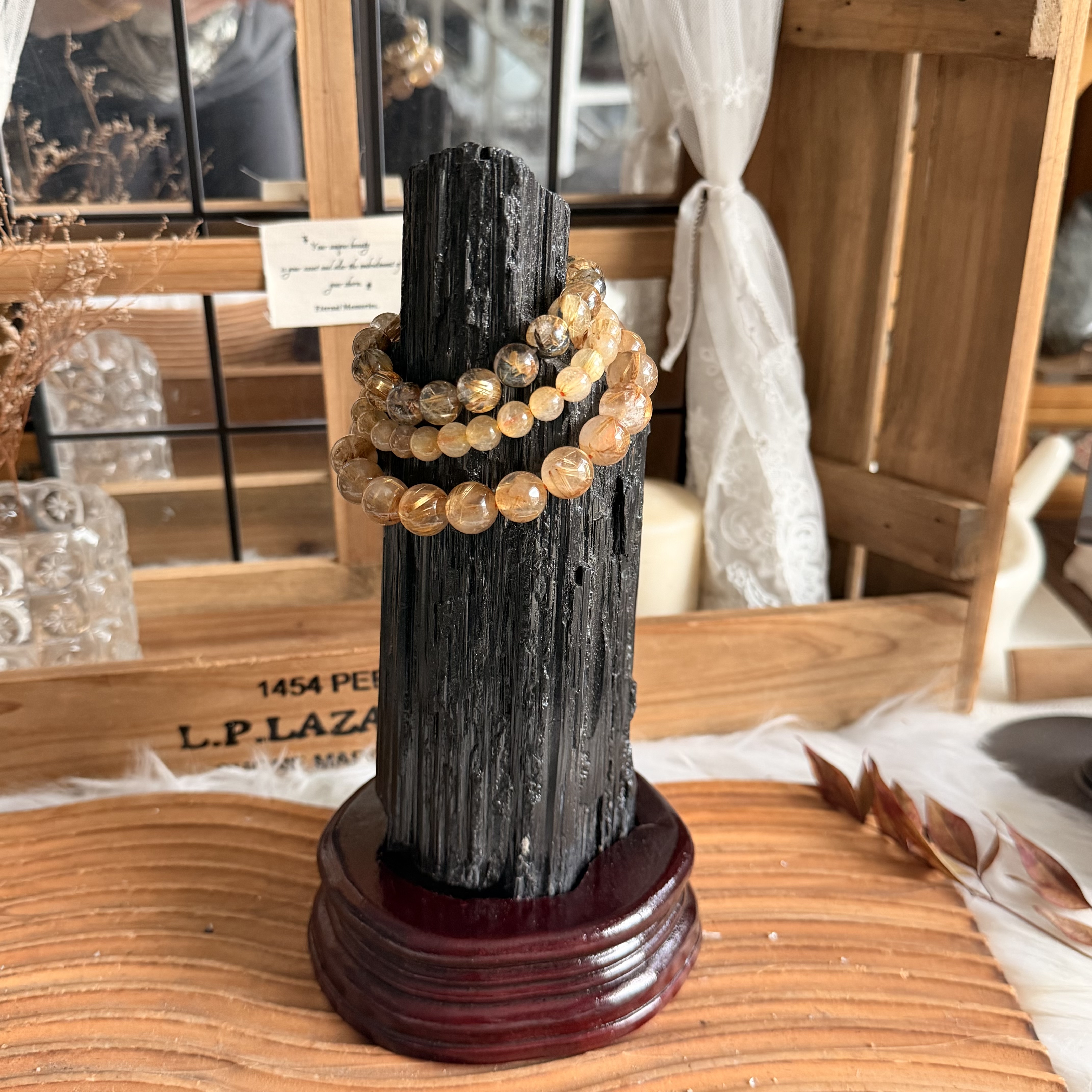 黑碧璽柱（包底座）