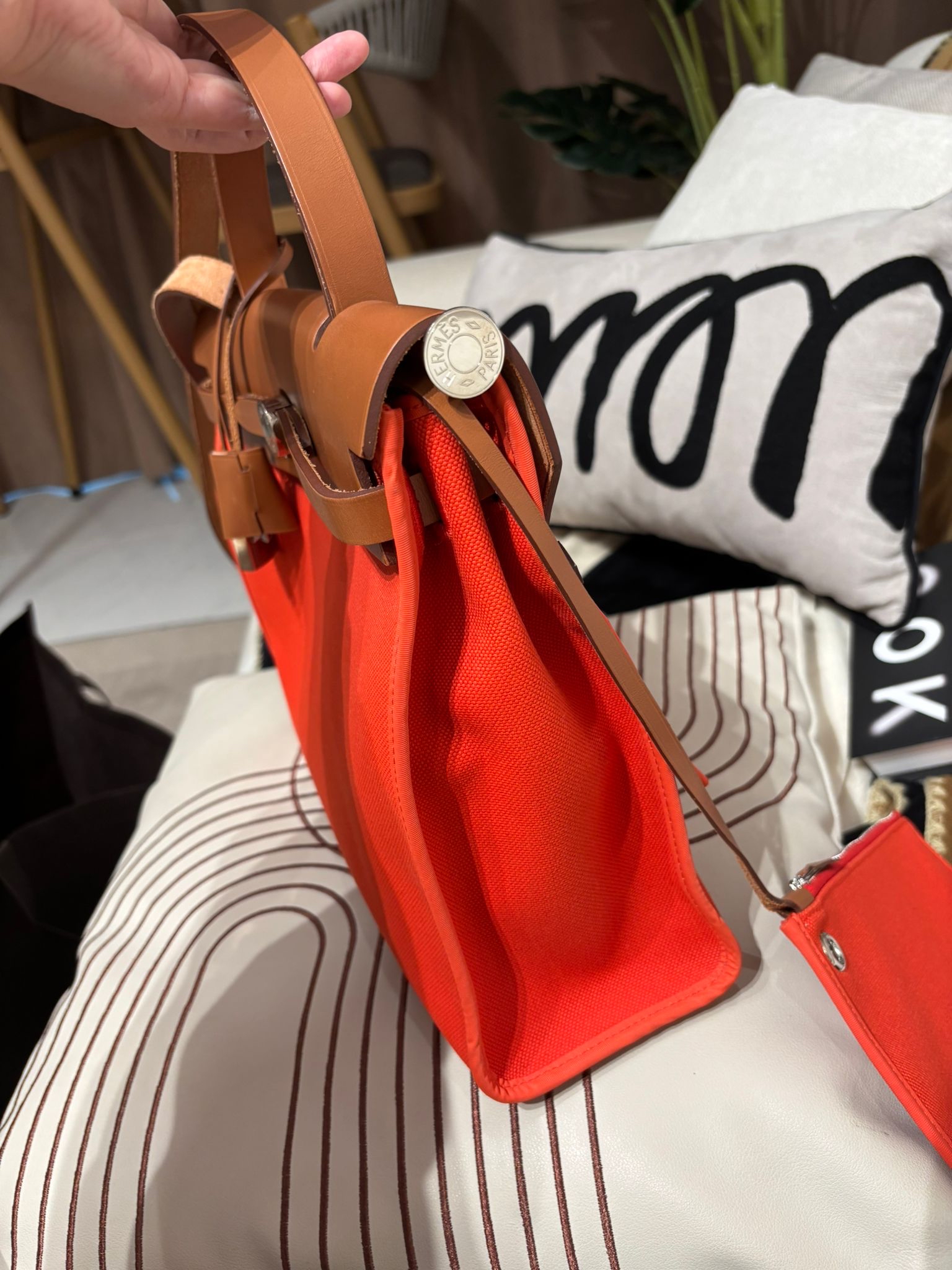 Hermes herbag 31,STAMP C, capucine ,100%Authentic ,98%new ✅收據副本✅Key Lock✅Dust bag