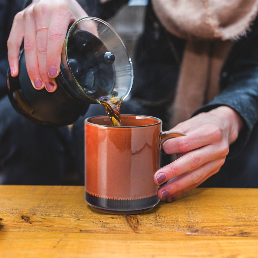 【日本製】美濃燒陶瓷Yoto 馬克杯對杯套裝 (附禮盒)