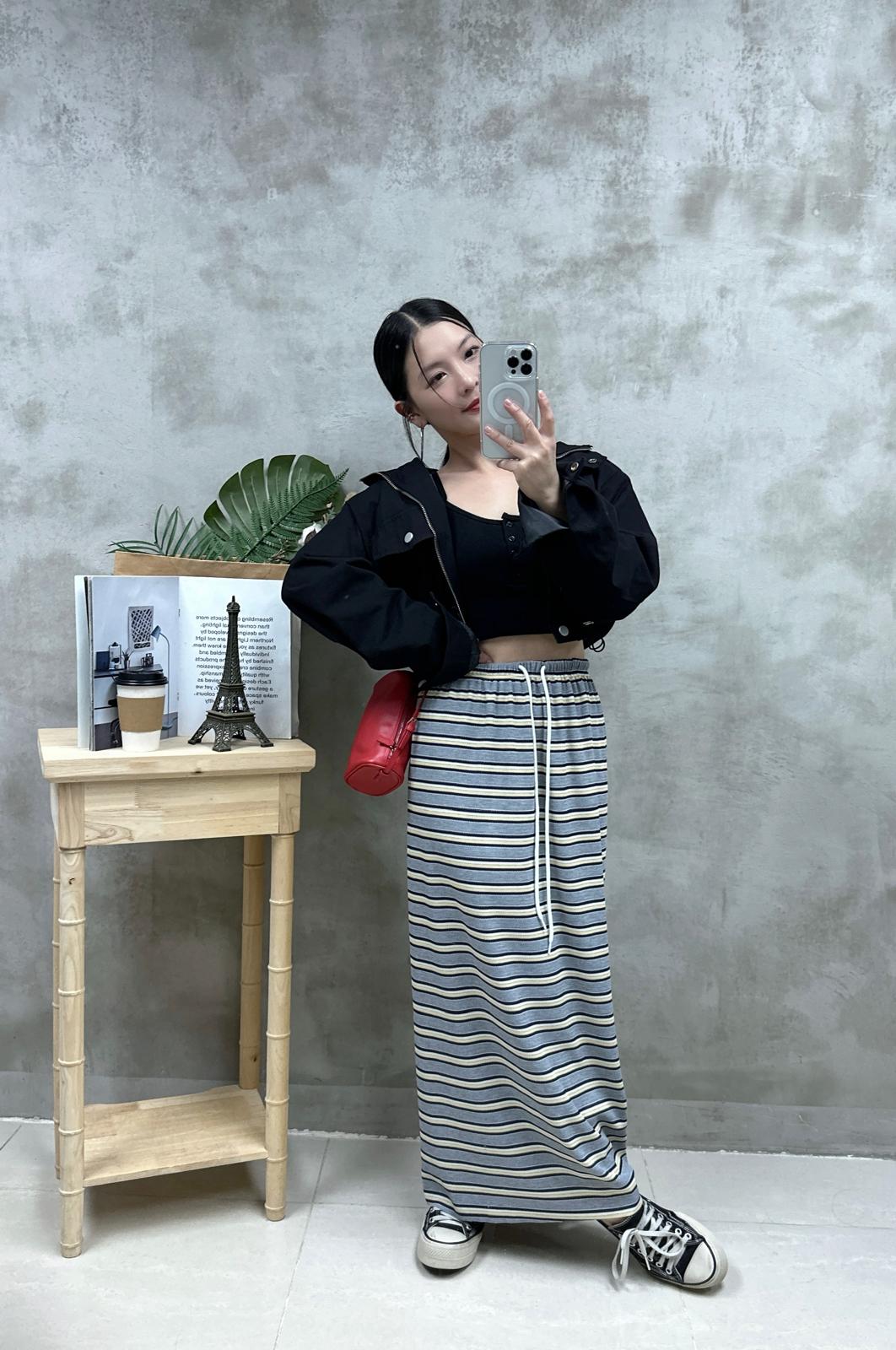 V07 扣鈕暗紋Bra top