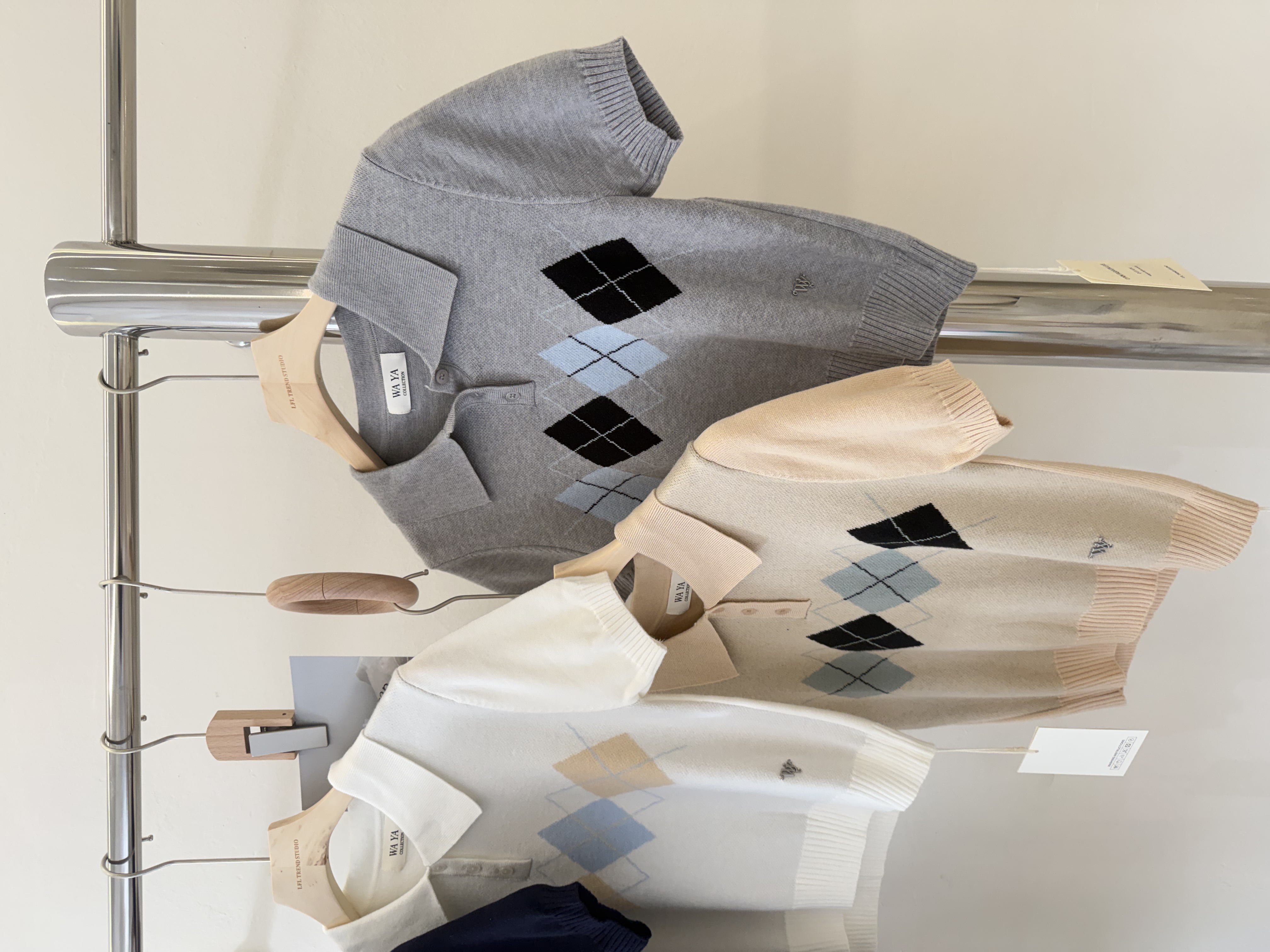 6525 韩系菱格纹翻领针织短袖