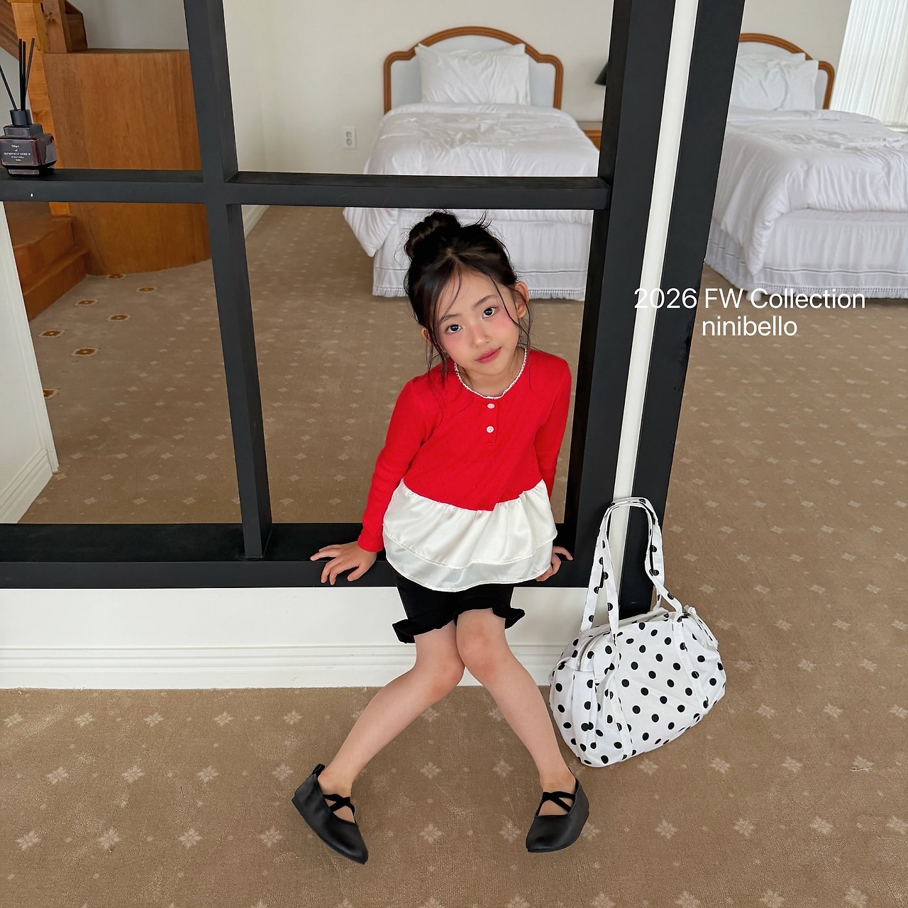 Ninibello | Eyelet Tulip Layered T-shirt 