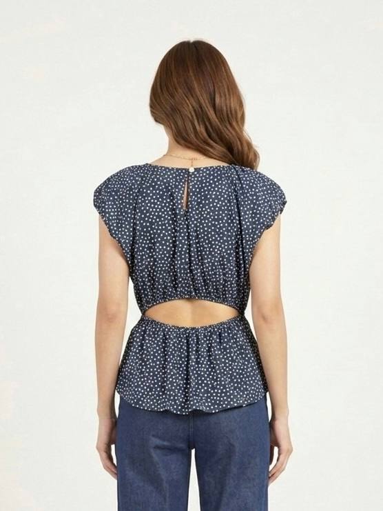 W6318 - Back Slit Blouse