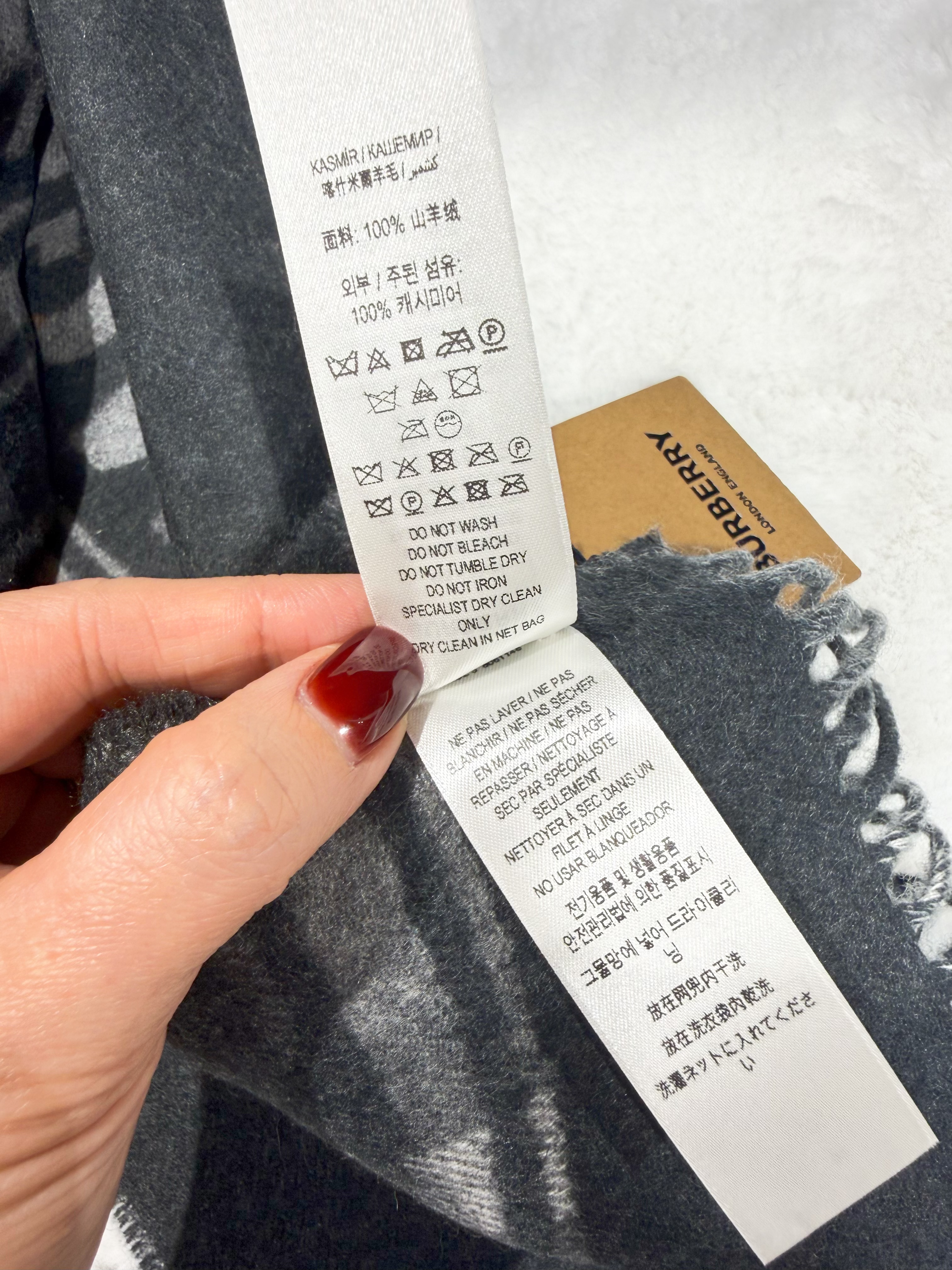 Burberry scarf cashmere/check/circle/grey