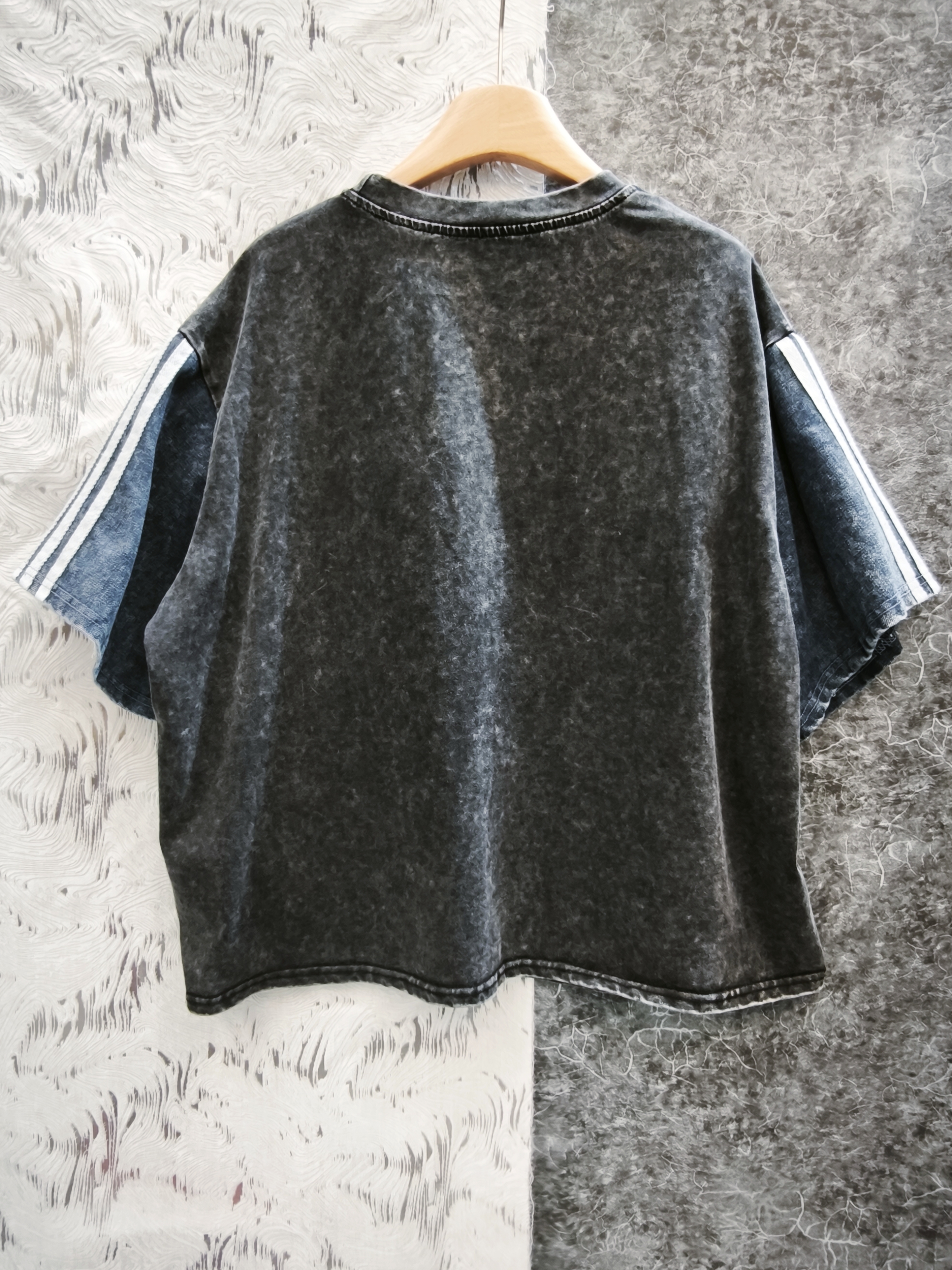 拼接牛仔吉蒂貓