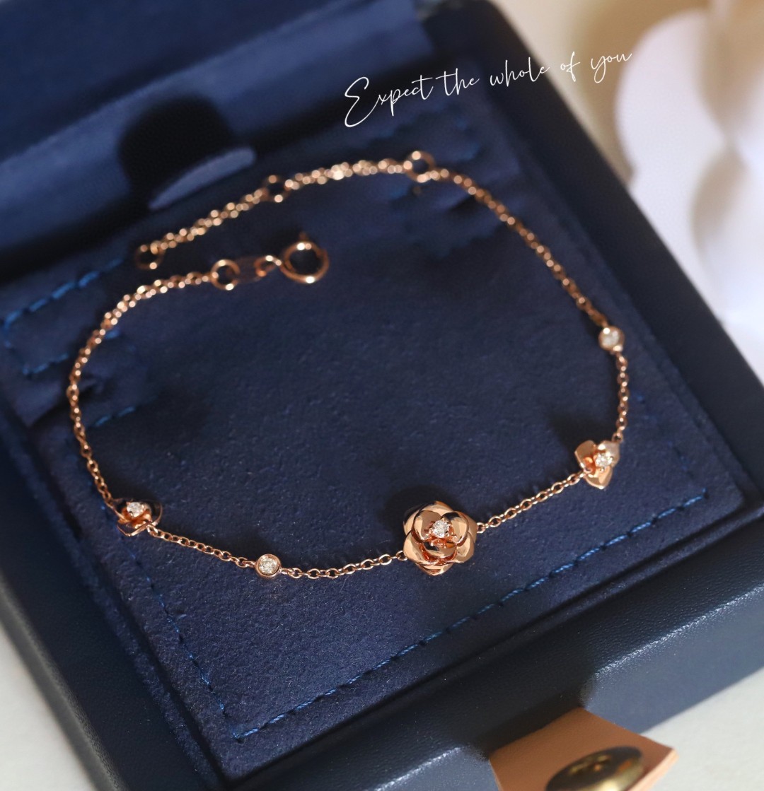 18K Diamond Bracelet 