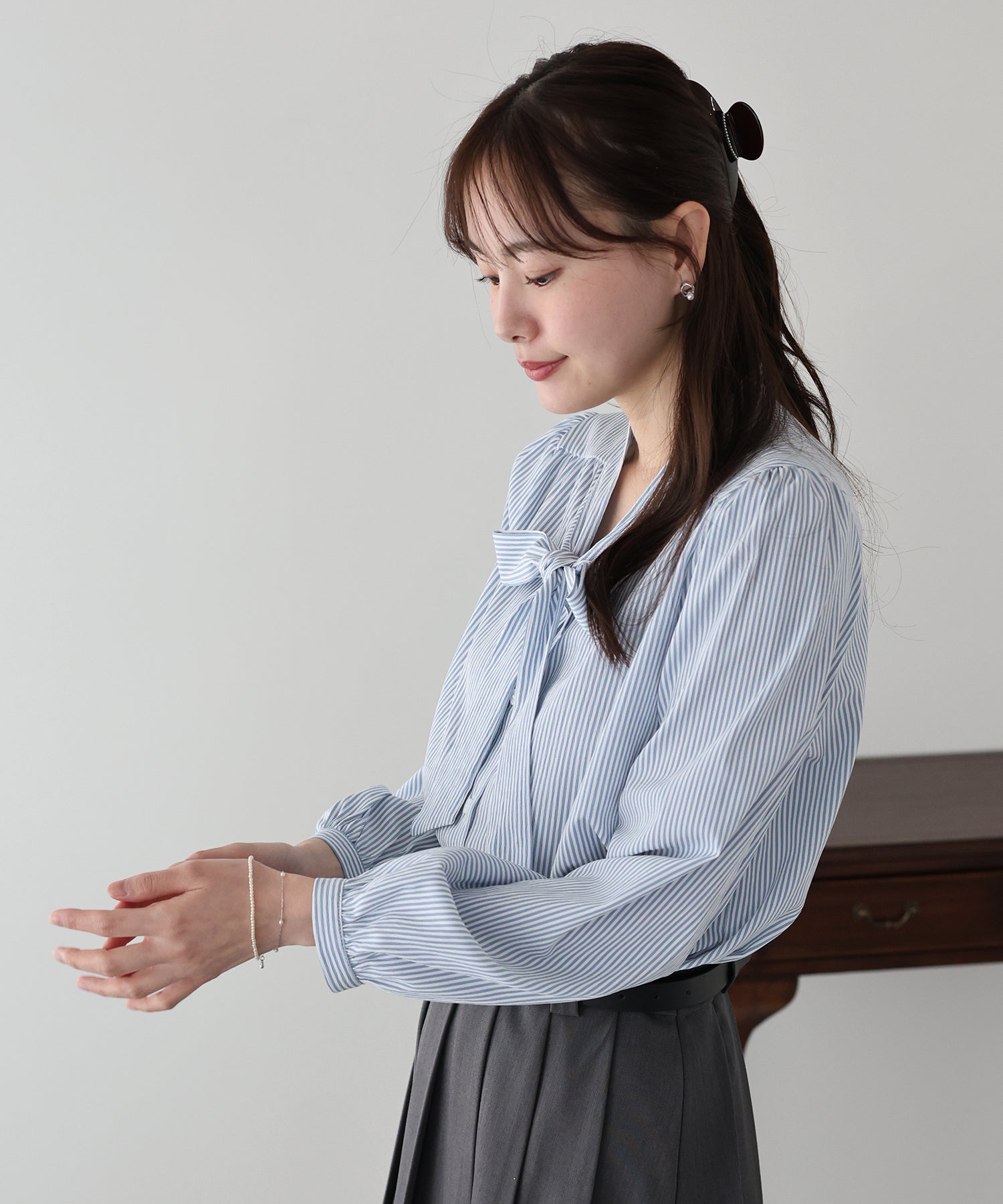 <JP> Soft Ribbon Shirt Blouse* 2色入 <預購>