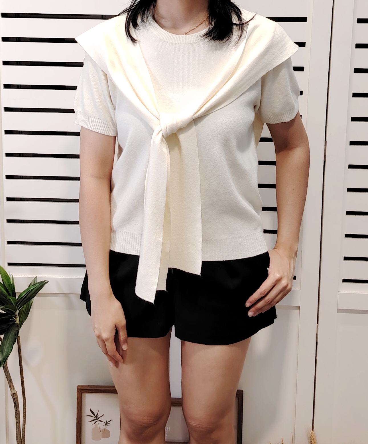 S2310 Knitted Short Sleeve Top With Shawl