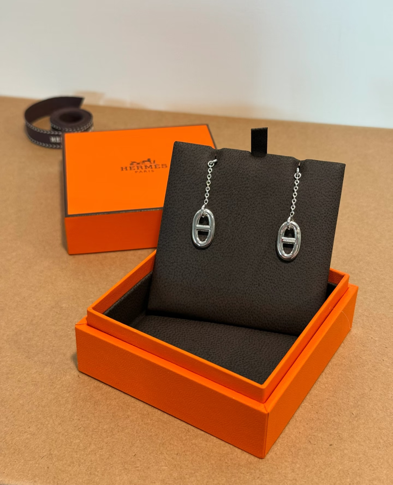 Hermes 豬鼻吊飾耳環 配貨價