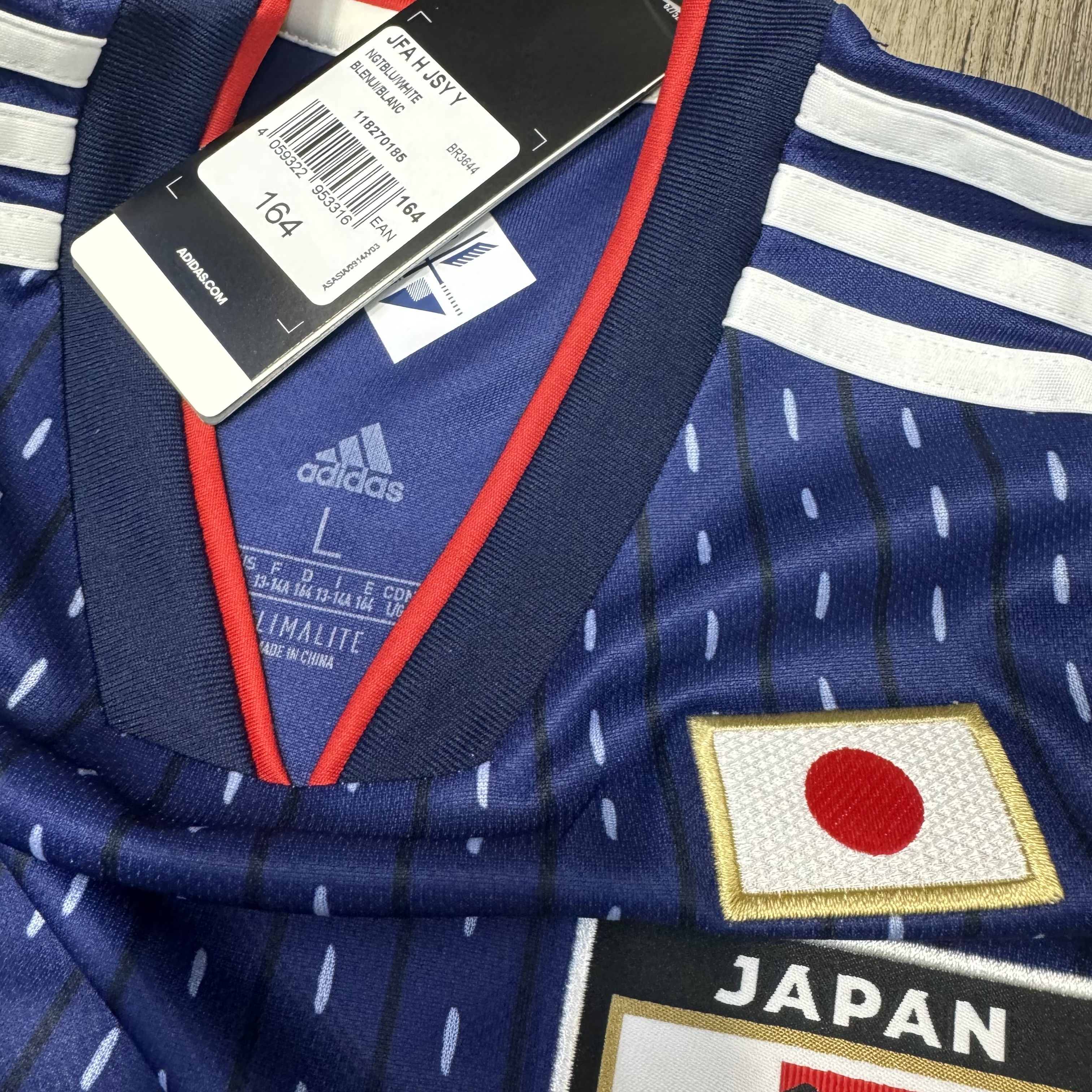 (Youth size)Japan 18/19 home shirt (Bnwt)