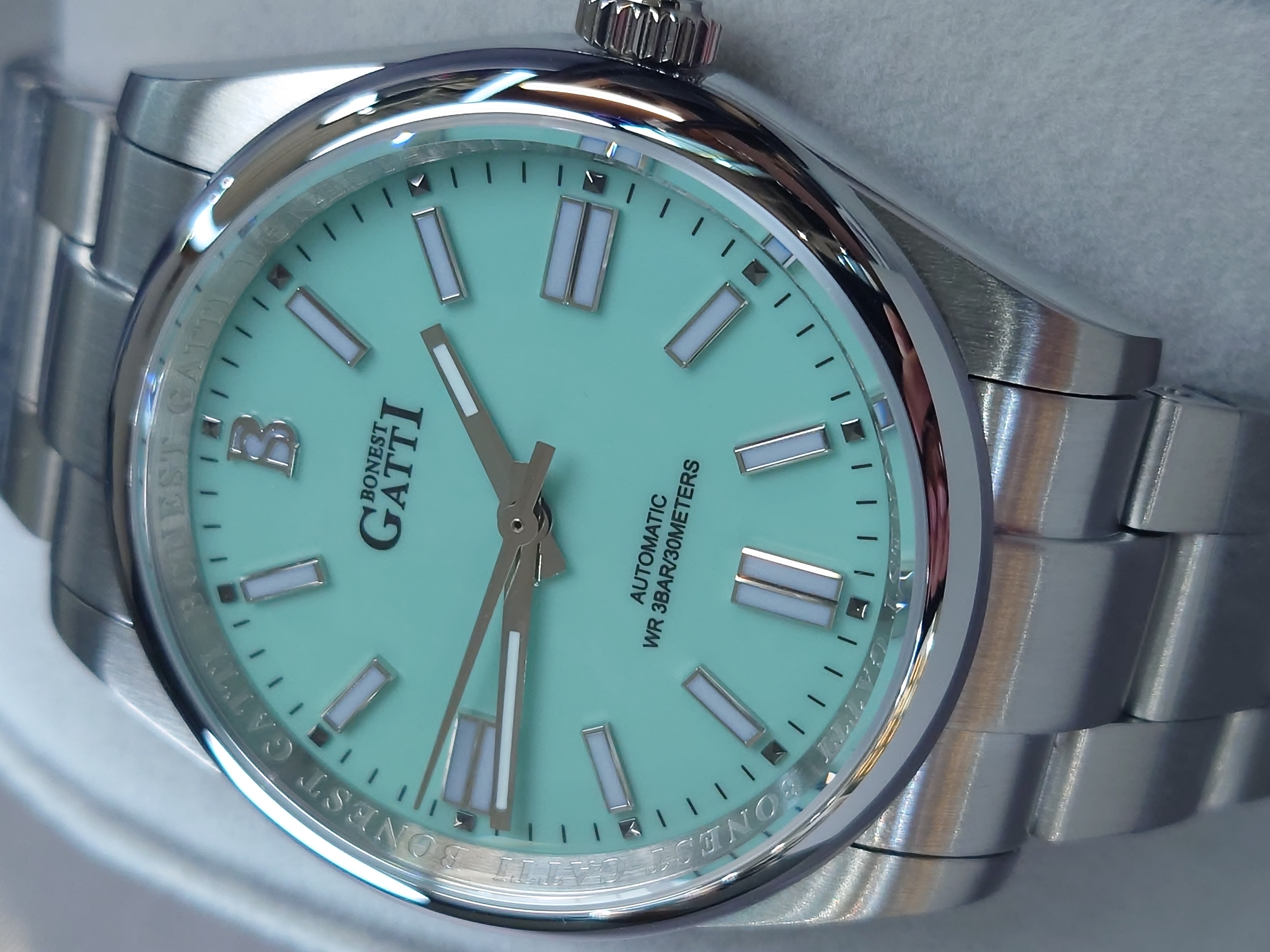 Bonest Gatti 隱藏錶面馬年特別版動錶 BG8015-S2 粉藍