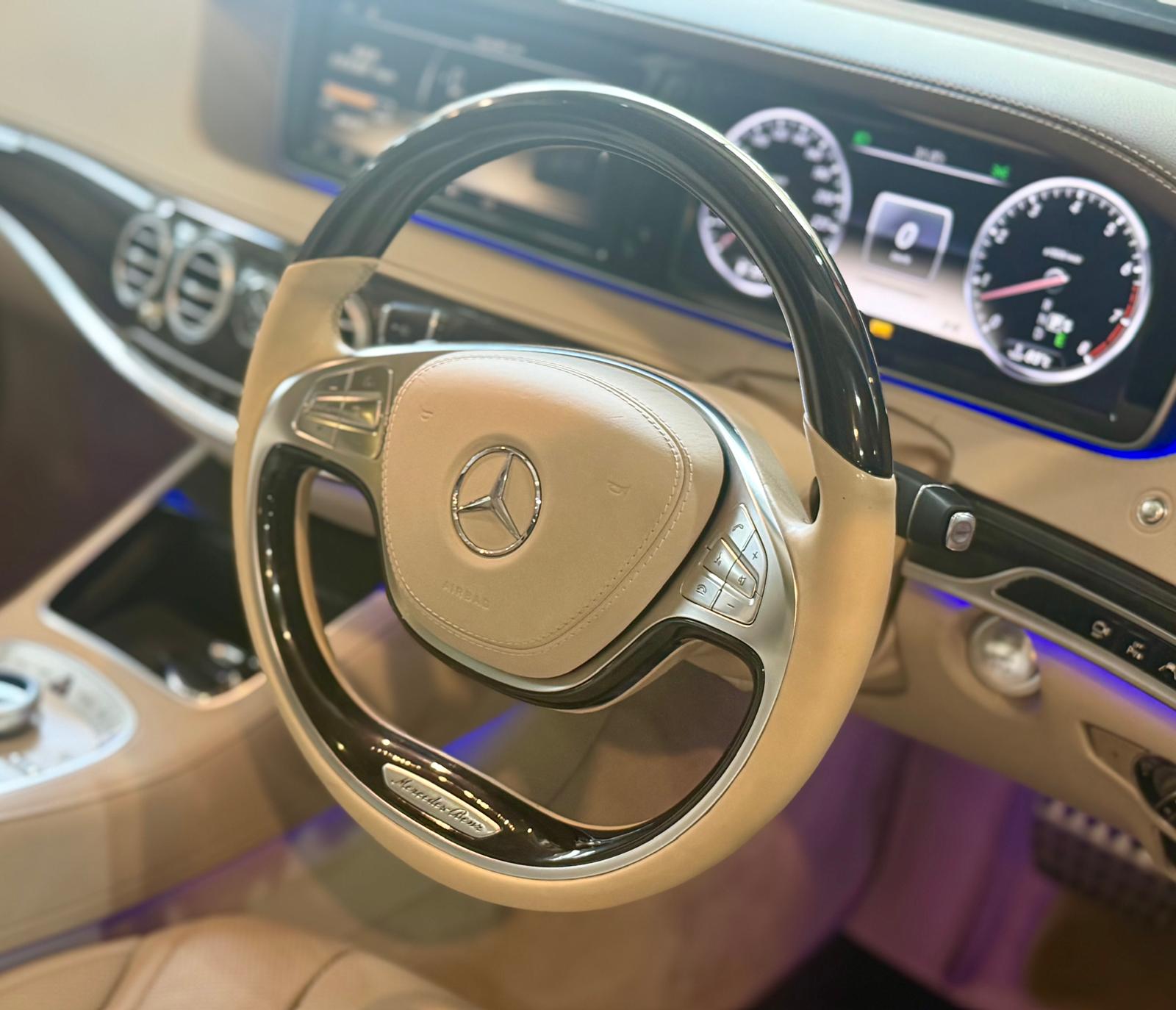 Mercedes-Benz S500 AMG (V222)