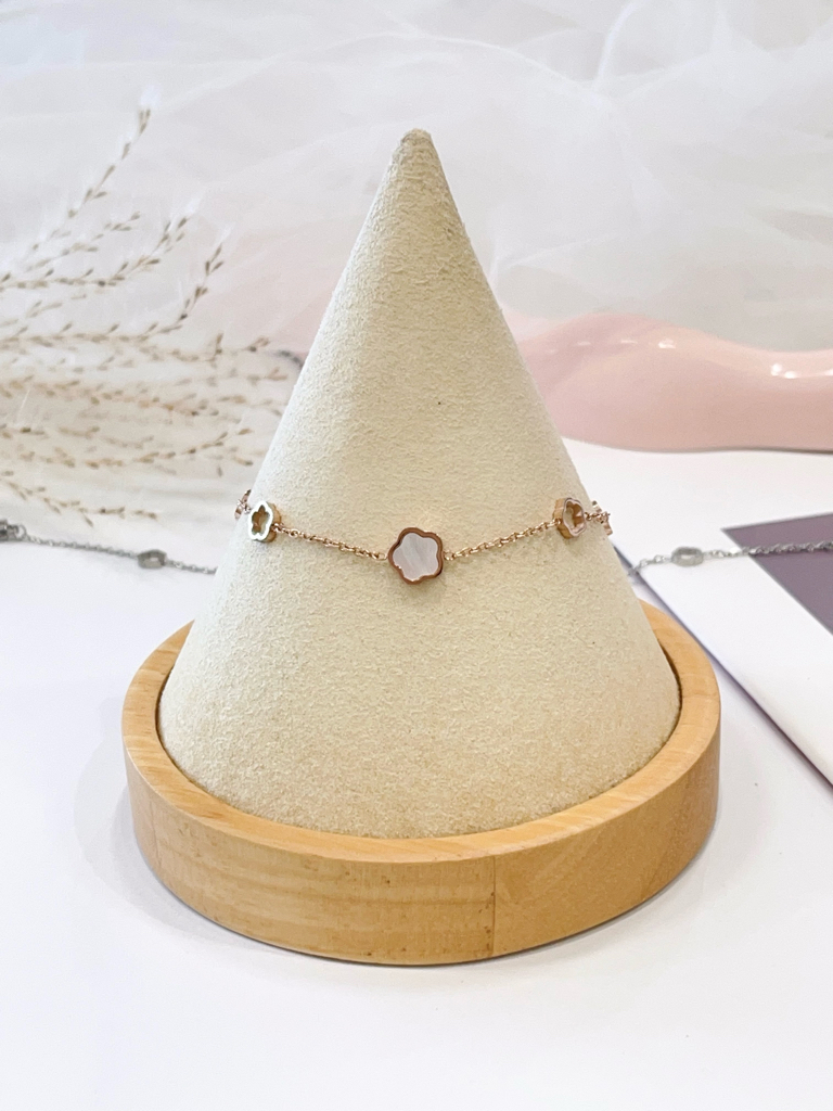 贝壳×镂空小花花手链