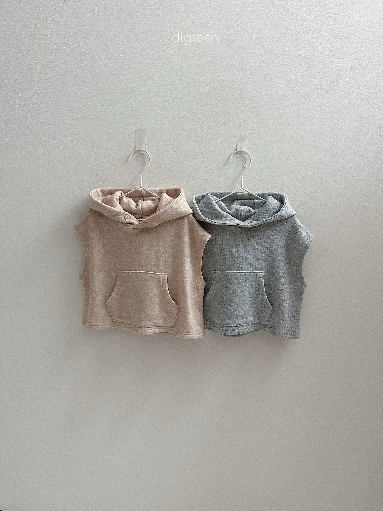 Digreen | Woody hooded vest 
