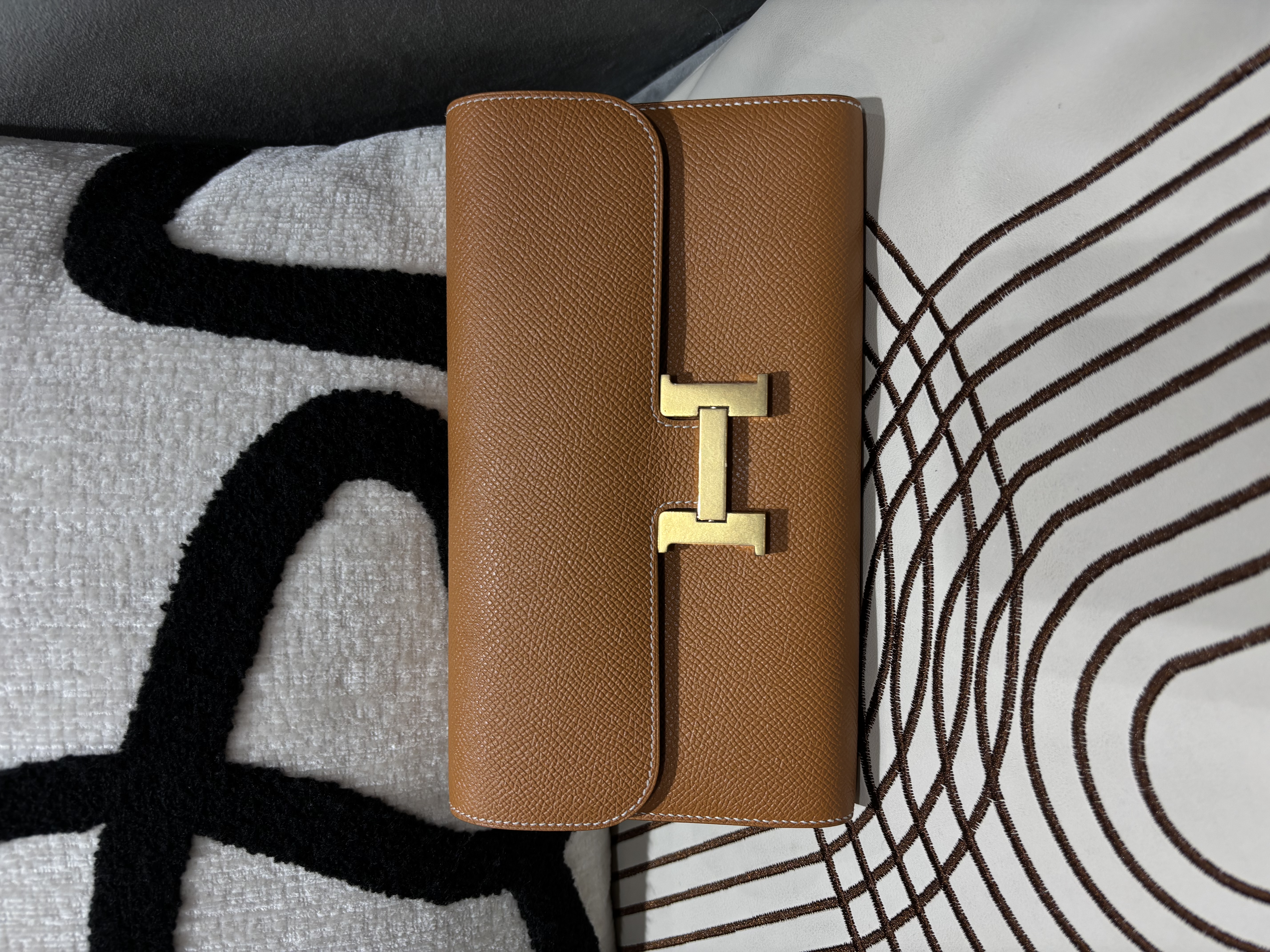 Hermes Constance Wallet Stamp X 1H太妃糖色金扣100%Authentic, 99%New ✅Box