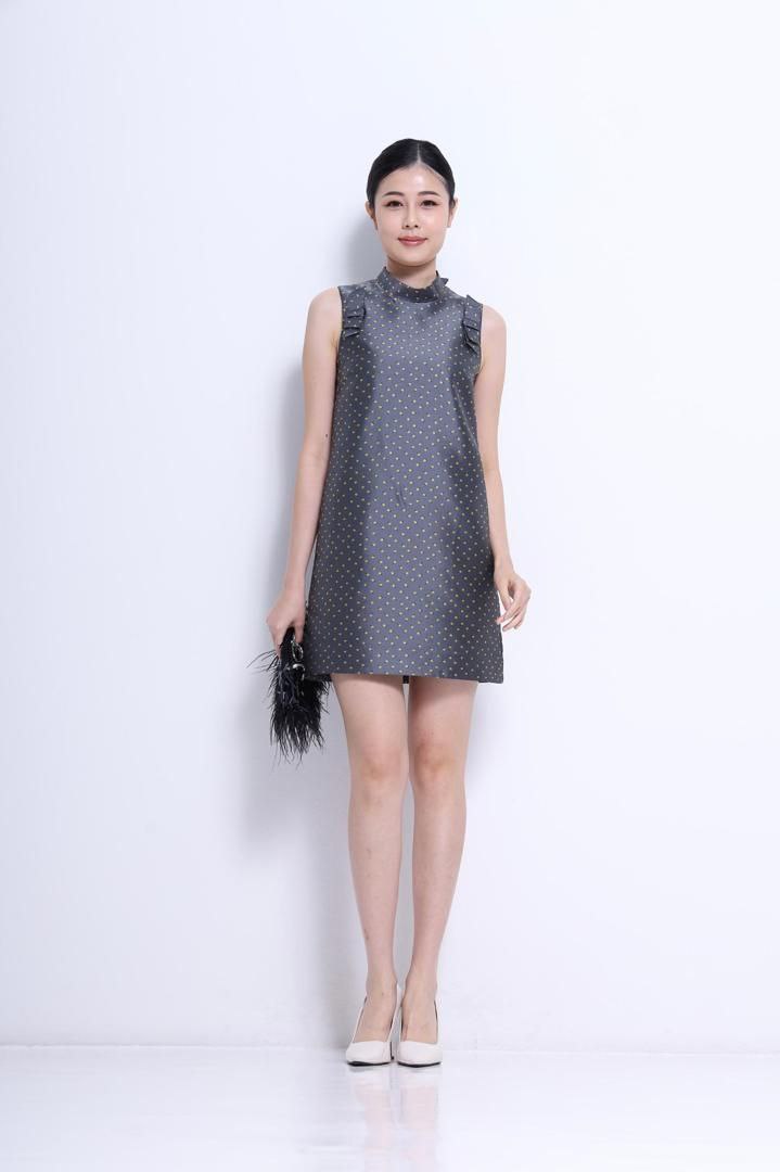 肩膀蝴蝶结🎀连身裙 2140