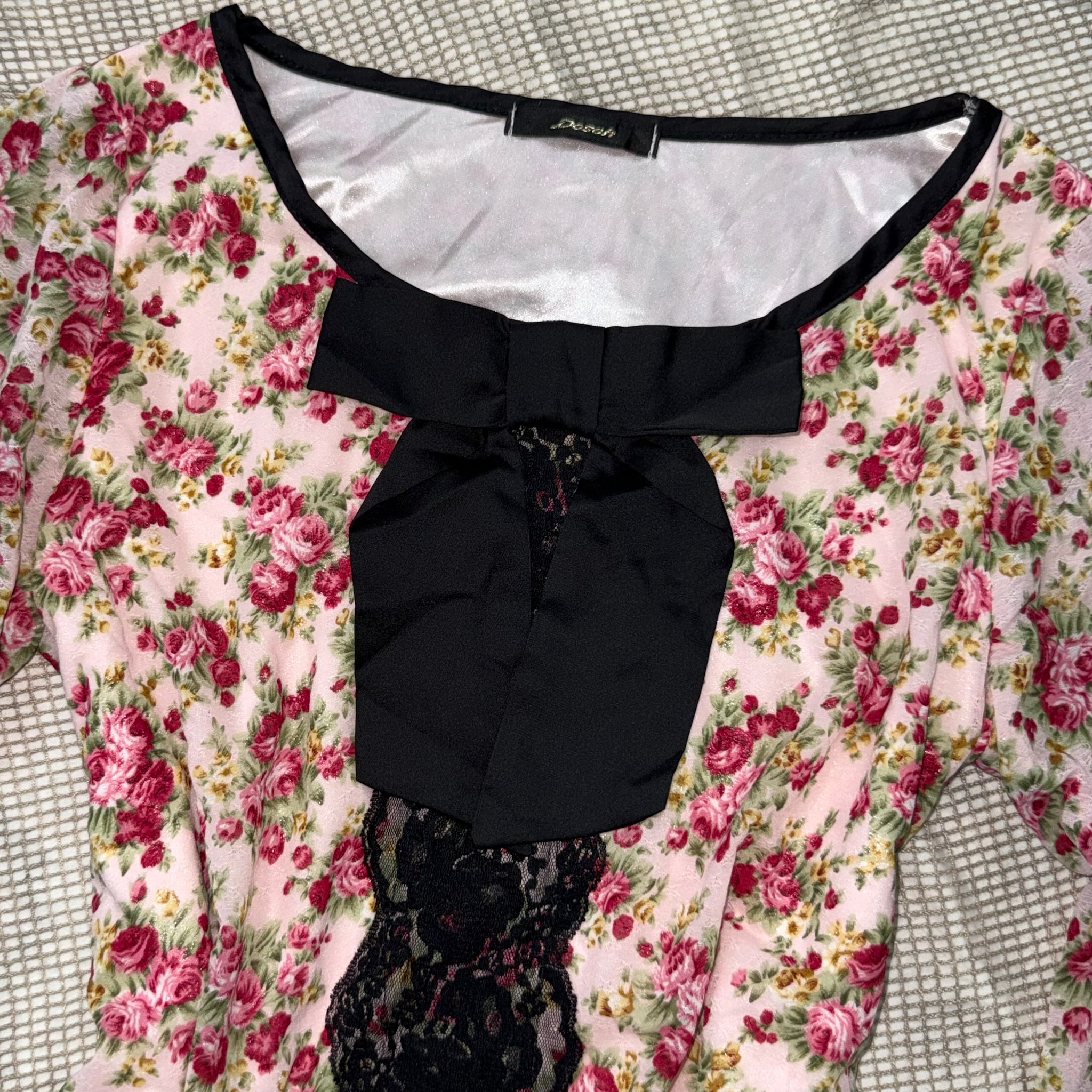 Vintage Japanese Aesthetic Rose Top