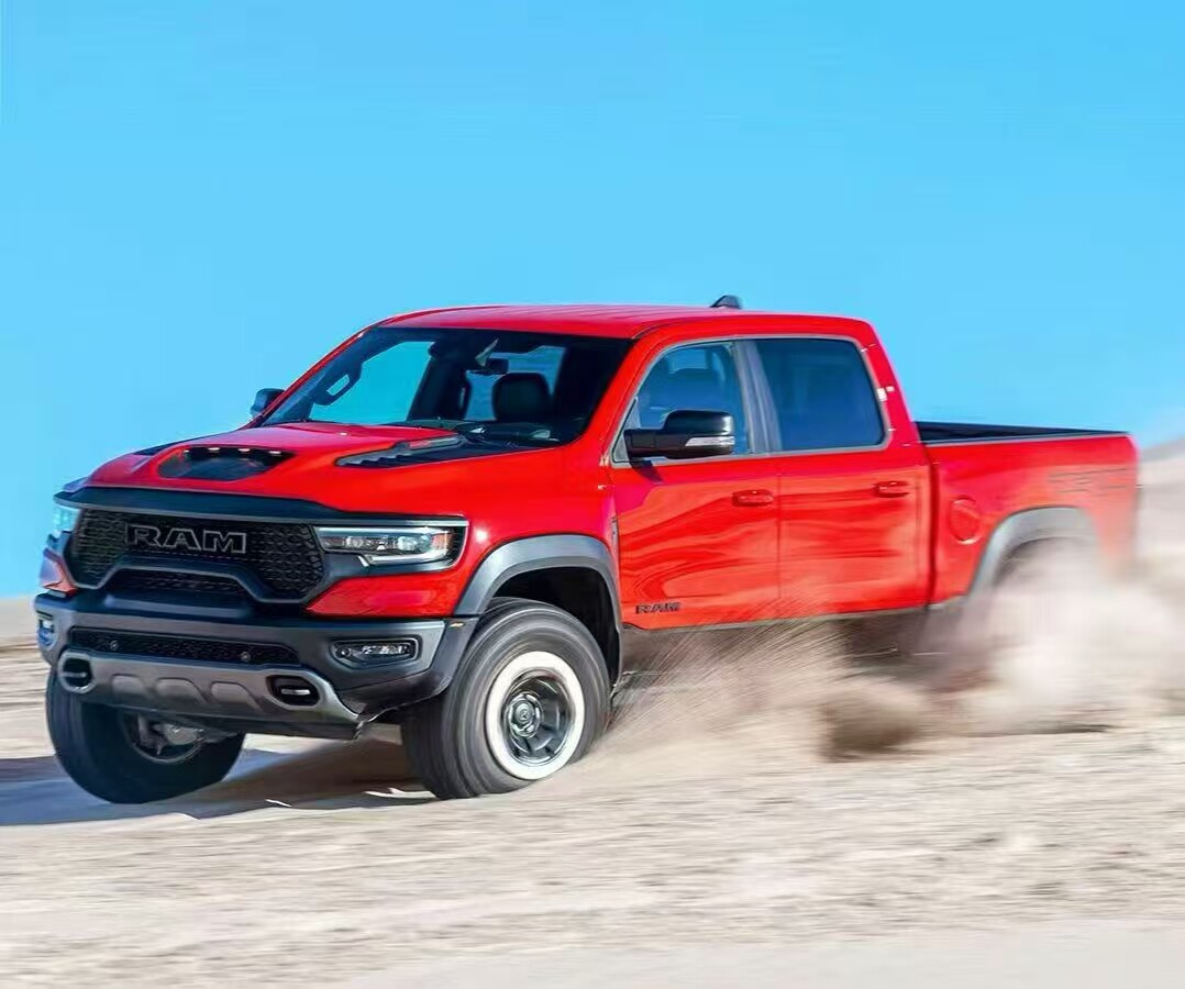 全新 KM 雷神 TRACTION HOBBY 1:8 道奇 RAM 1500 皮卡攀爬車  | 前/後/4驅 | 有刷/無刷