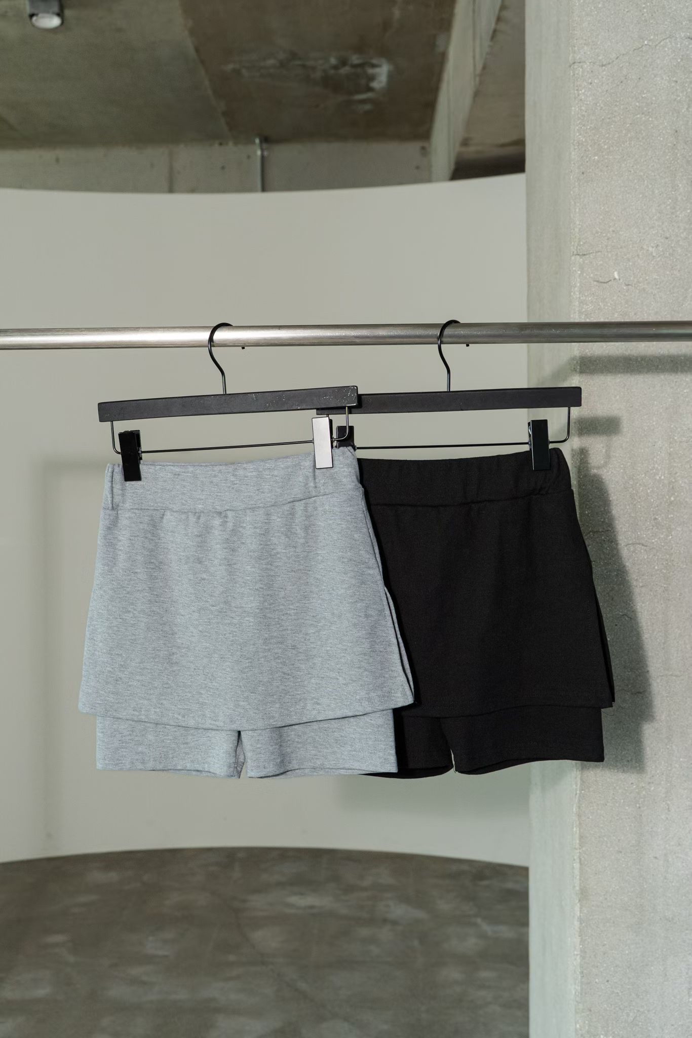 東大門女裝| skirt pants (Grey/Black)