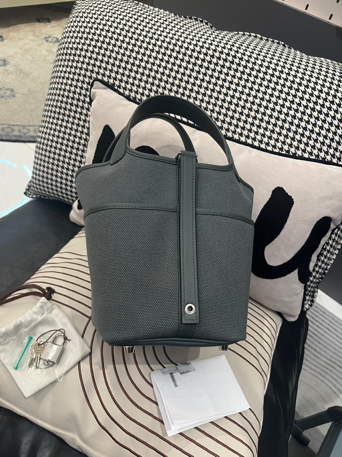 全新 Hermes Picotin 18 cargo,STAMP K, Vert mangrove 100%Authentic ,100%new全新貨品 ✅收據✅key lock✅dust bag✅box 