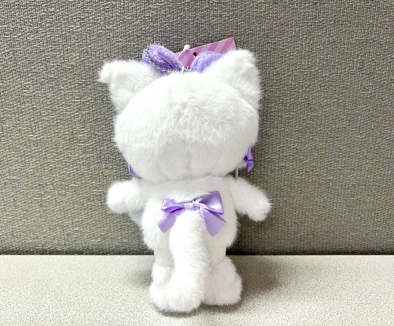 🎌日本直送🎌 原宿限定Kawaii Sanrio Factory長腿系列白貓造型公仔掛飾