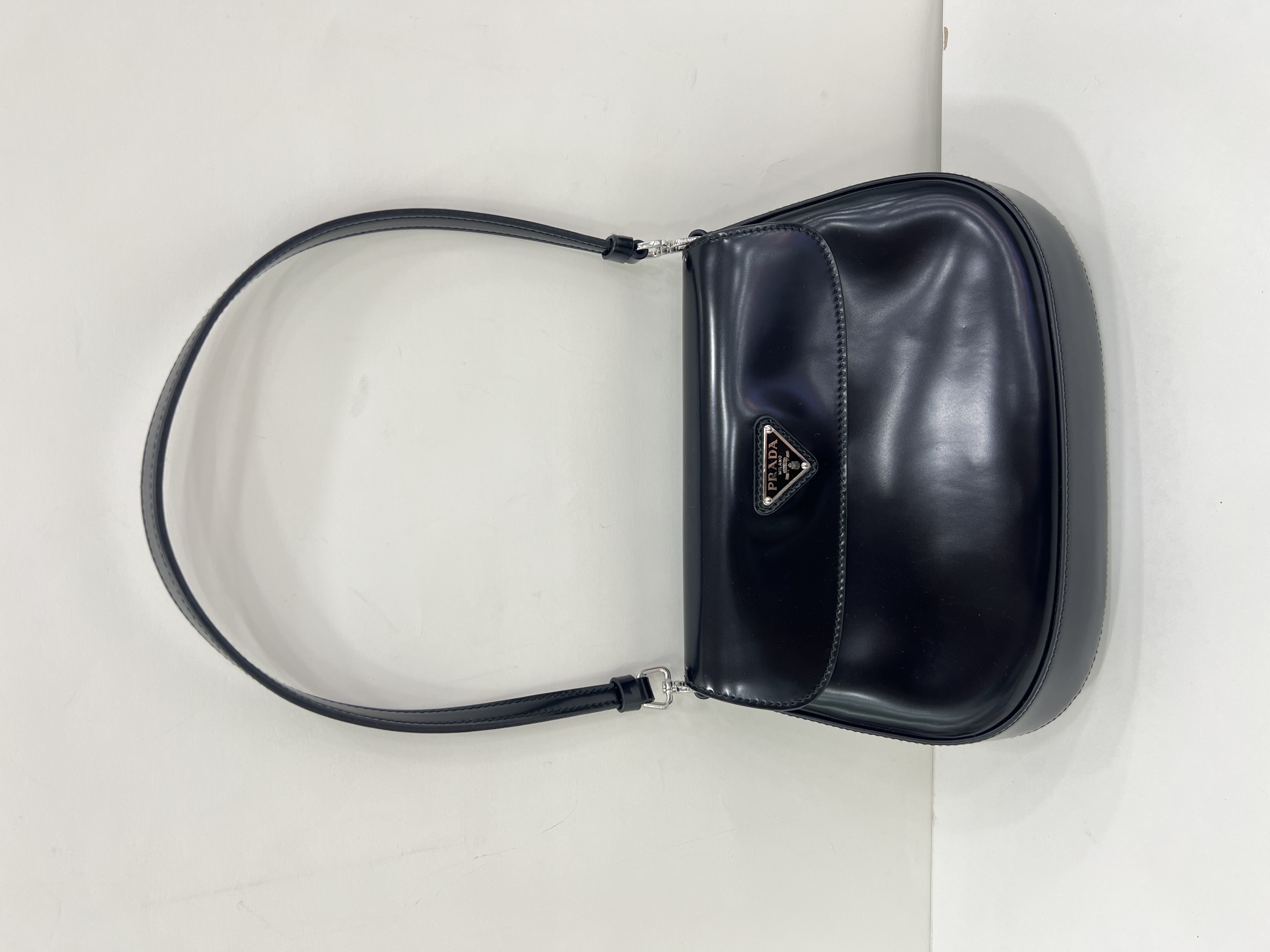 直播貨品 |  [1個-$100 2個-$300］E24