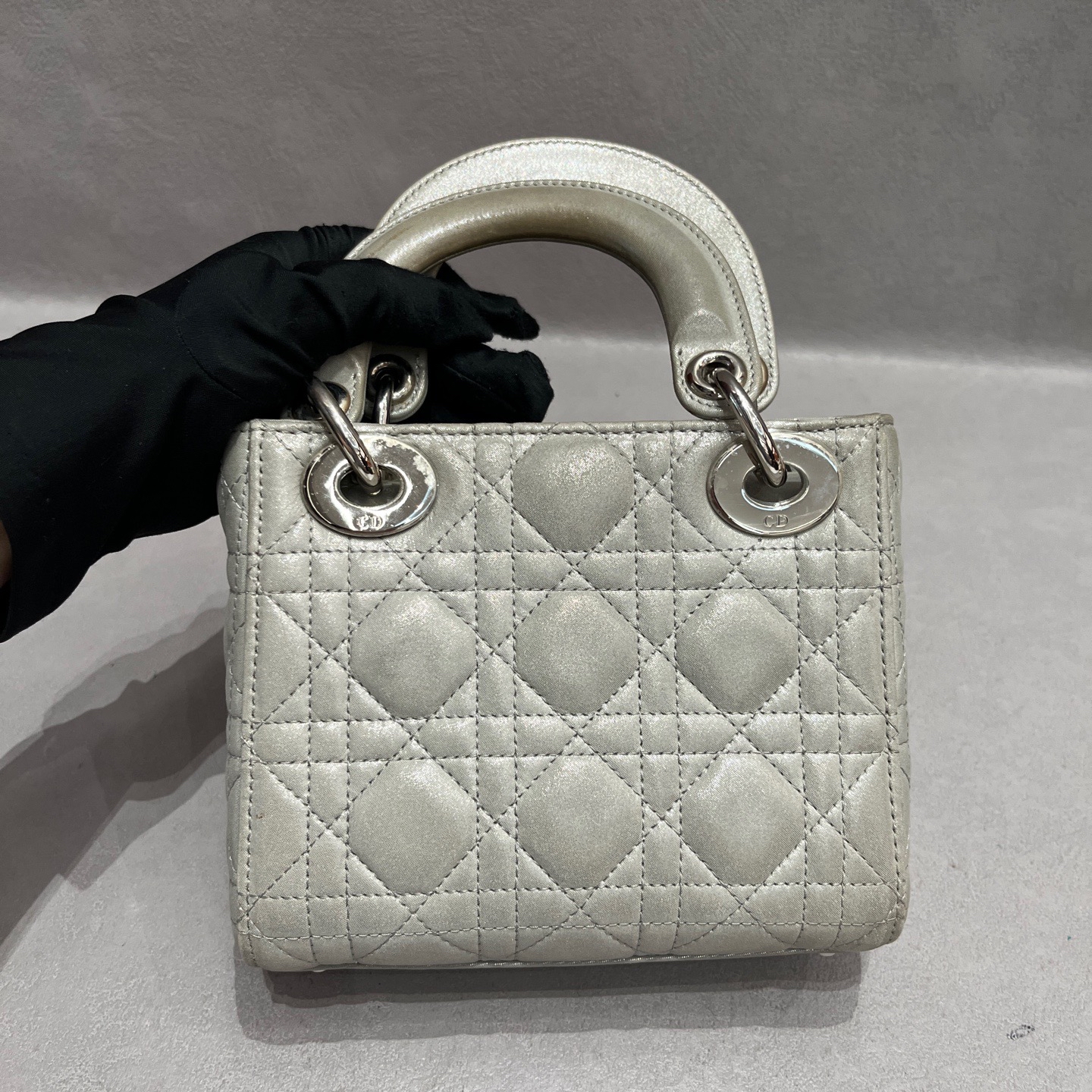 【預訂貨品】Lady dior三格珠光灰銀扣戴妃包