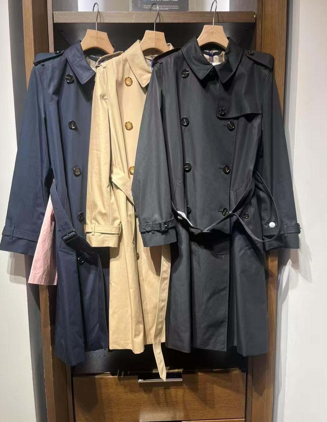 預購 Burberry🌈🌈折扣款 女士風衣 長款 新版型 有肩線款 Sale