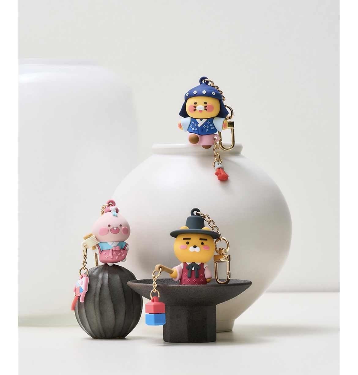 Kakao Friends 韓服Doryeong Figure Keyring
