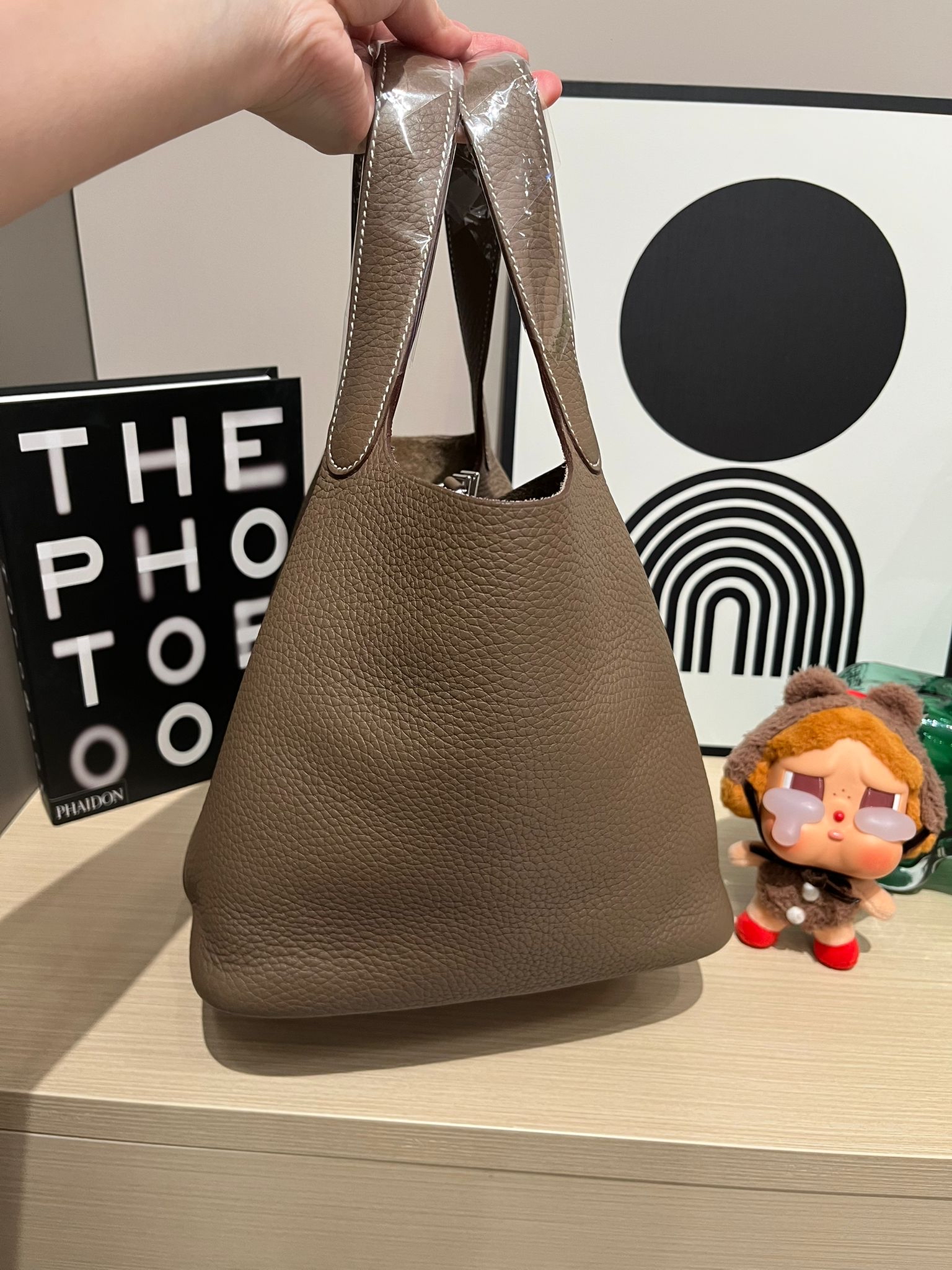 Hermes Picotin 22 Stamp Z 大象灰銀扣 100%Authentic, 98%New ✅收據✅Key Lock ✅Dust bag ✅Box