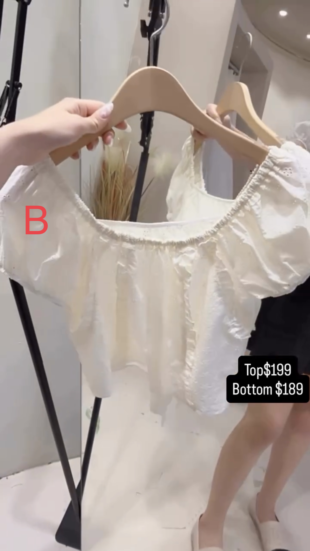 🇰🇷🇰🇷新款速遞15/4🔥🔥TOP11256#ff2857